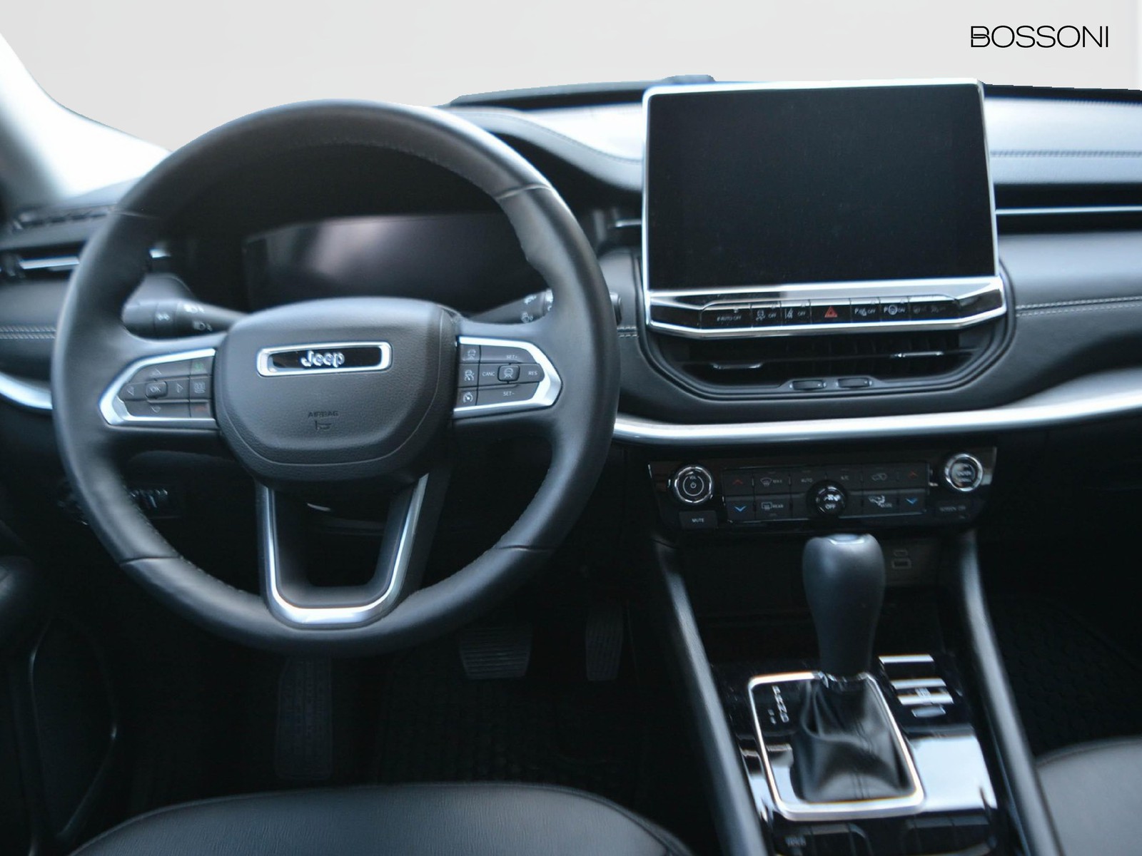 9 - Jeep Compass 1.5 turbo t4 mhev 130cv altitude 2wd