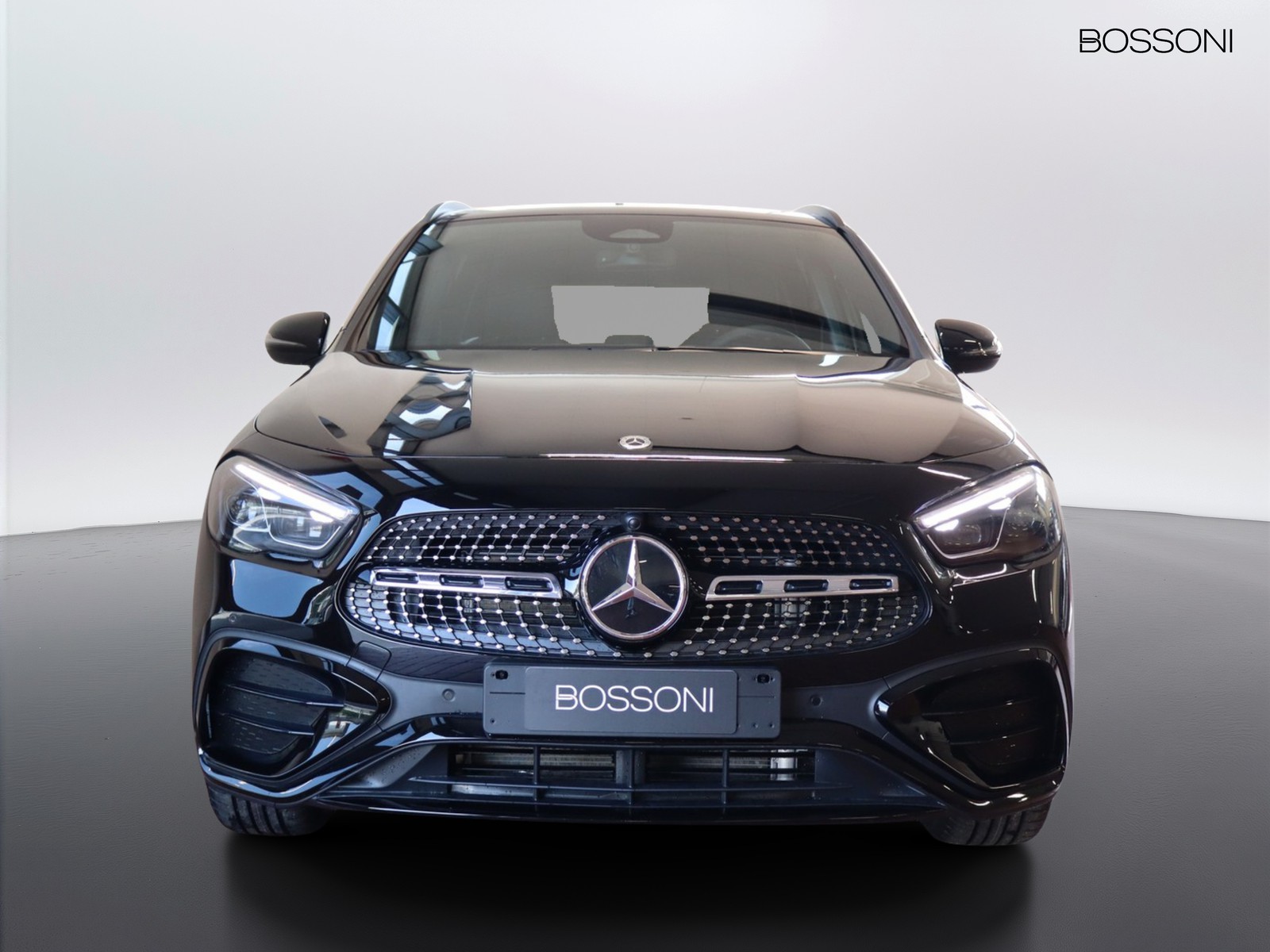 2 - Mercedes GLA 200 d amg line extra 8g-dct