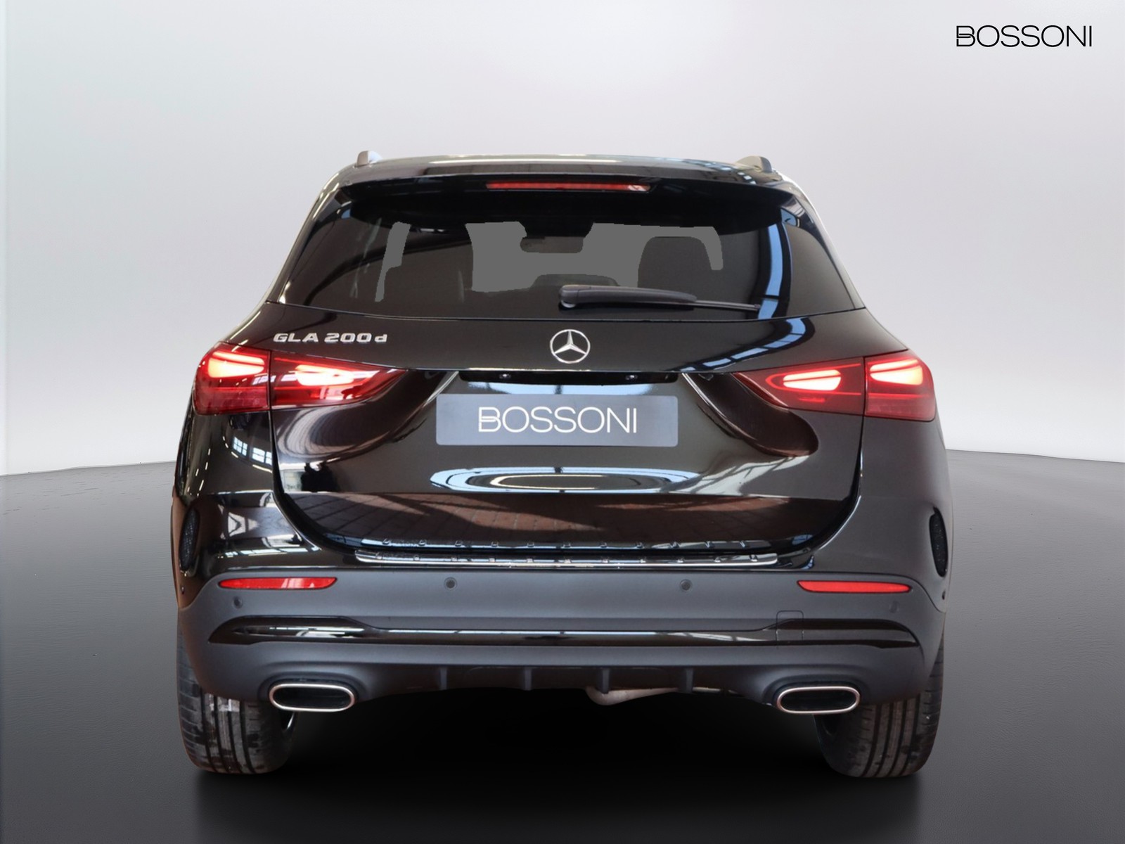 6 - Mercedes GLA 200 d amg line extra 8g-dct