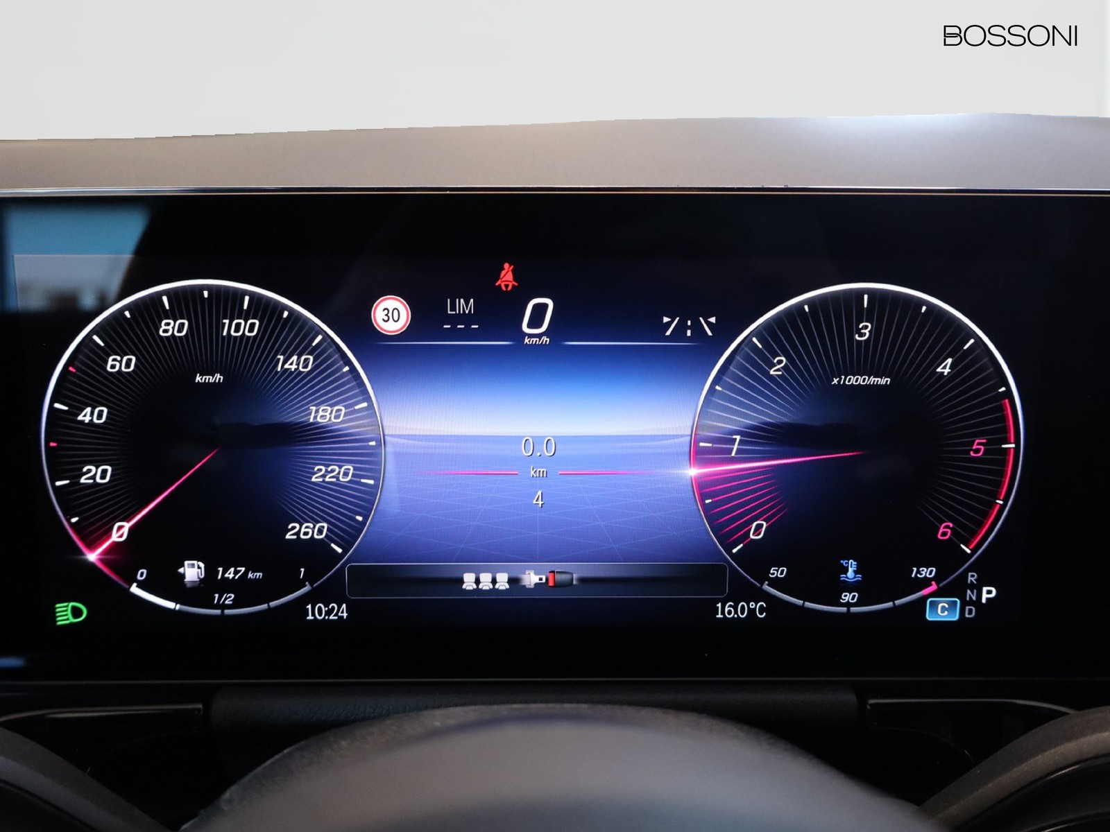 9 - Mercedes GLA 200 d amg line extra 8g-dct