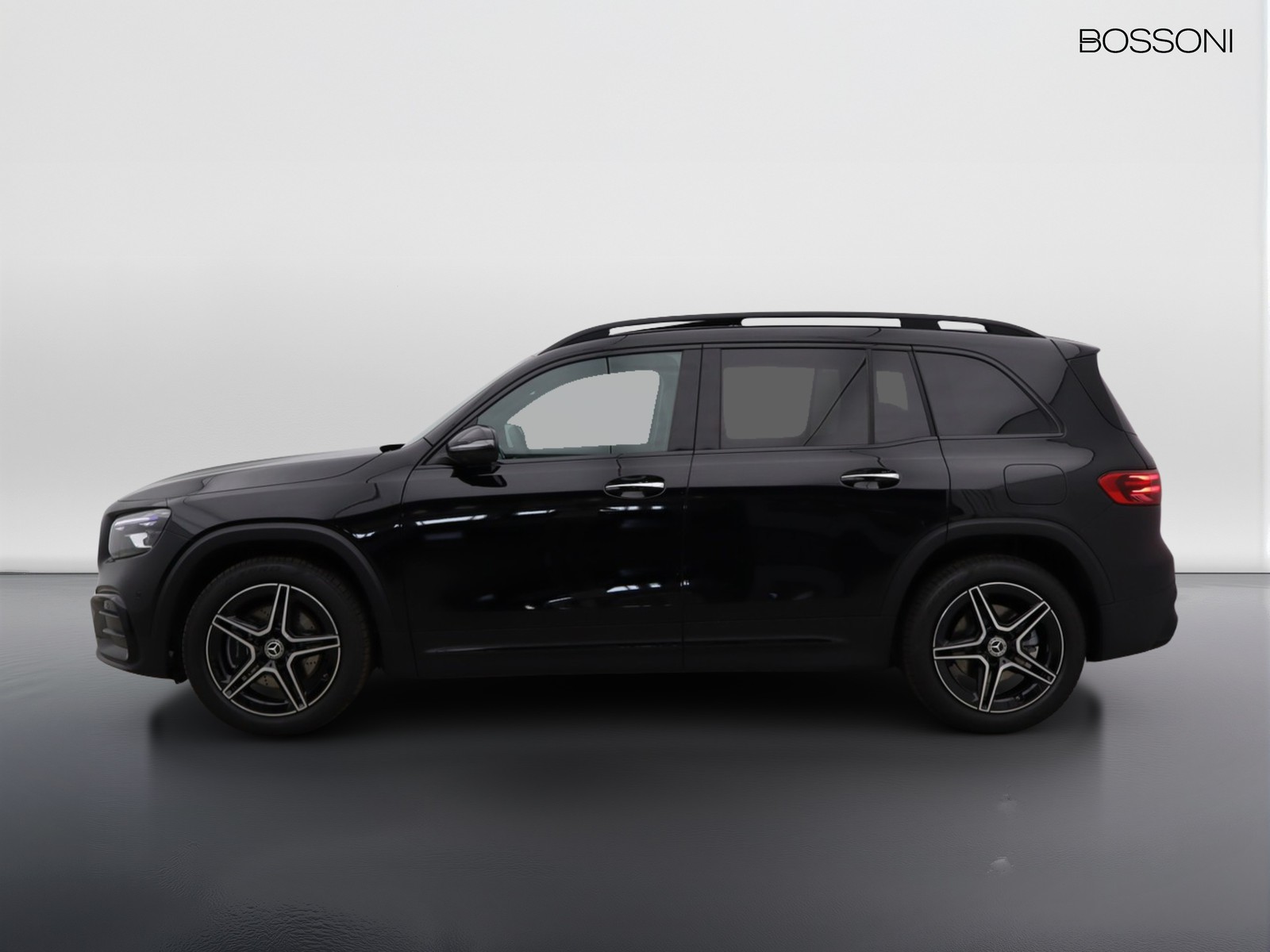3 - Mercedes GLB 220 d amg line premium 4matic 8g-dct