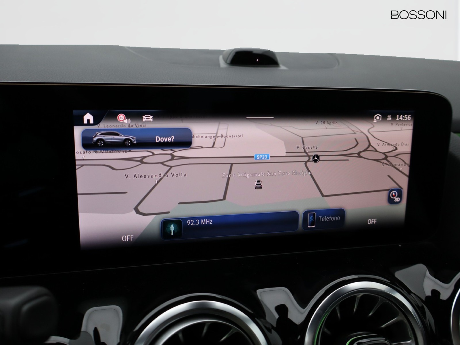 10 - Mercedes GLA 200 d amg line extra 8g-dct