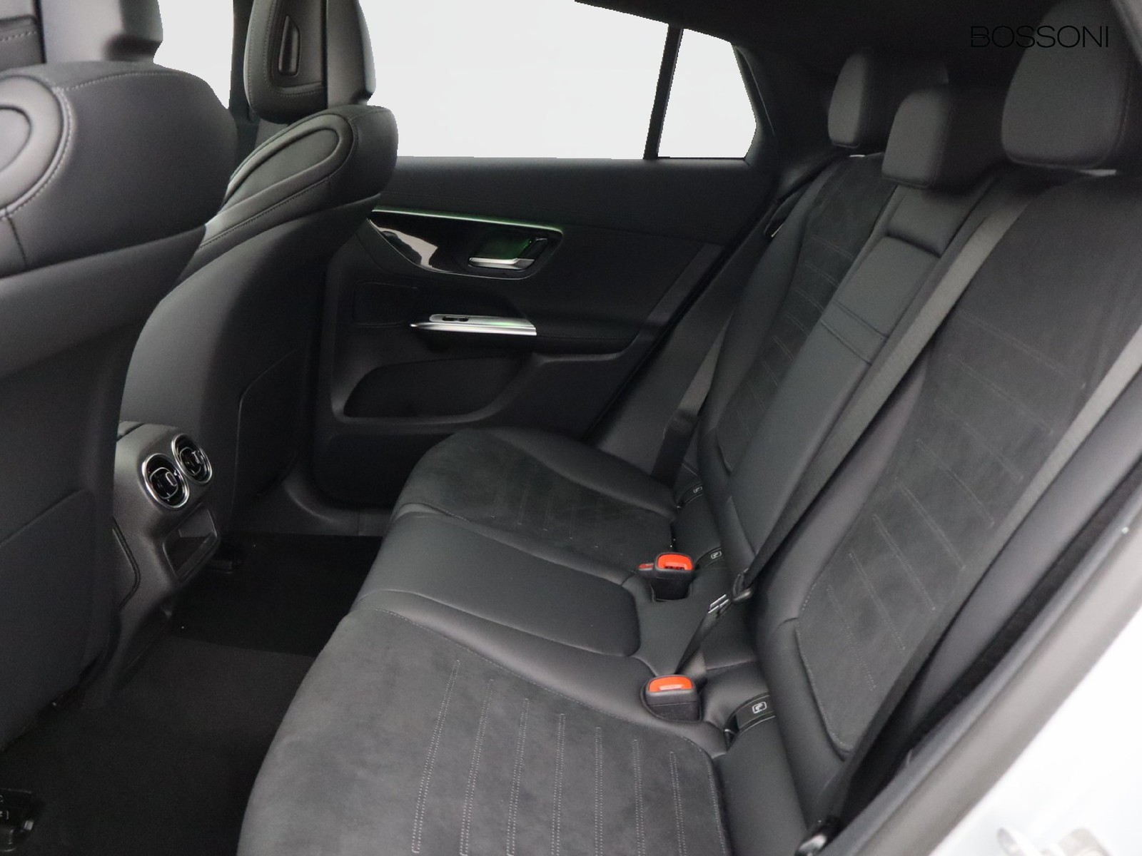 8 - Mercedes GLC coupe 220 d amg line advanced 4matic 9g-tronic