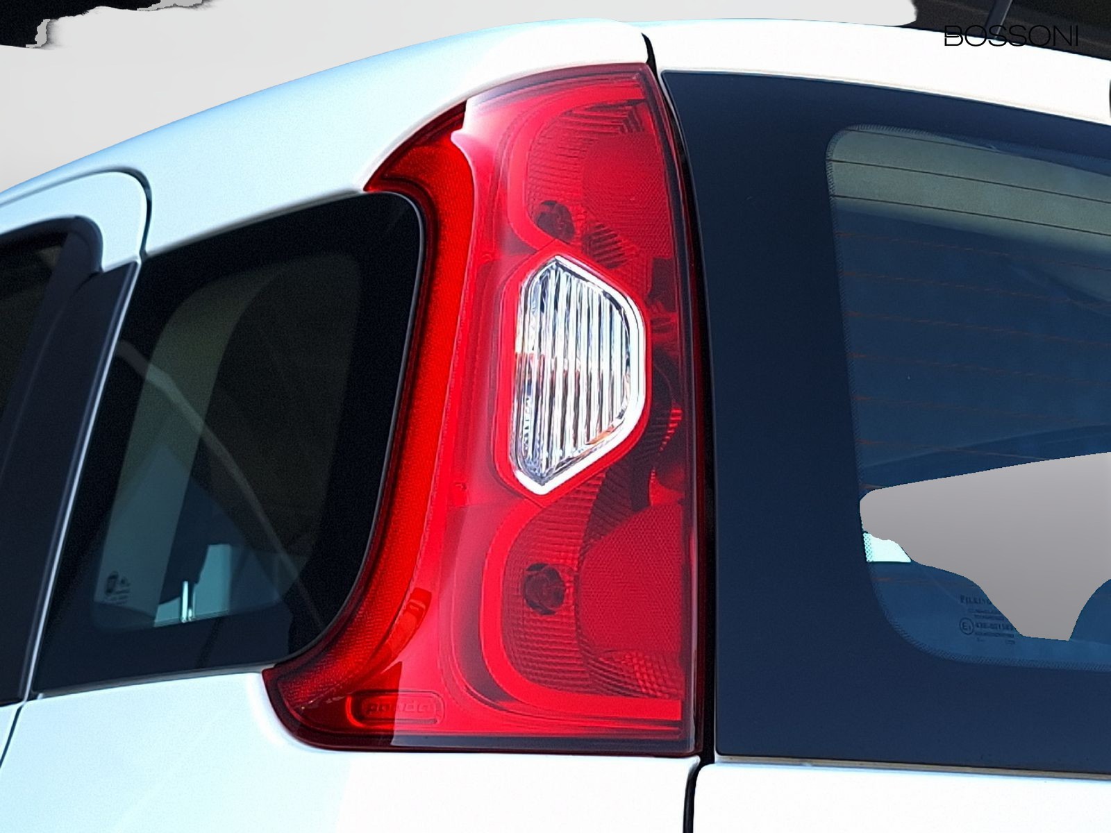 15 - Fiat Panda 1.0 firefly hybrid 70cv s&s