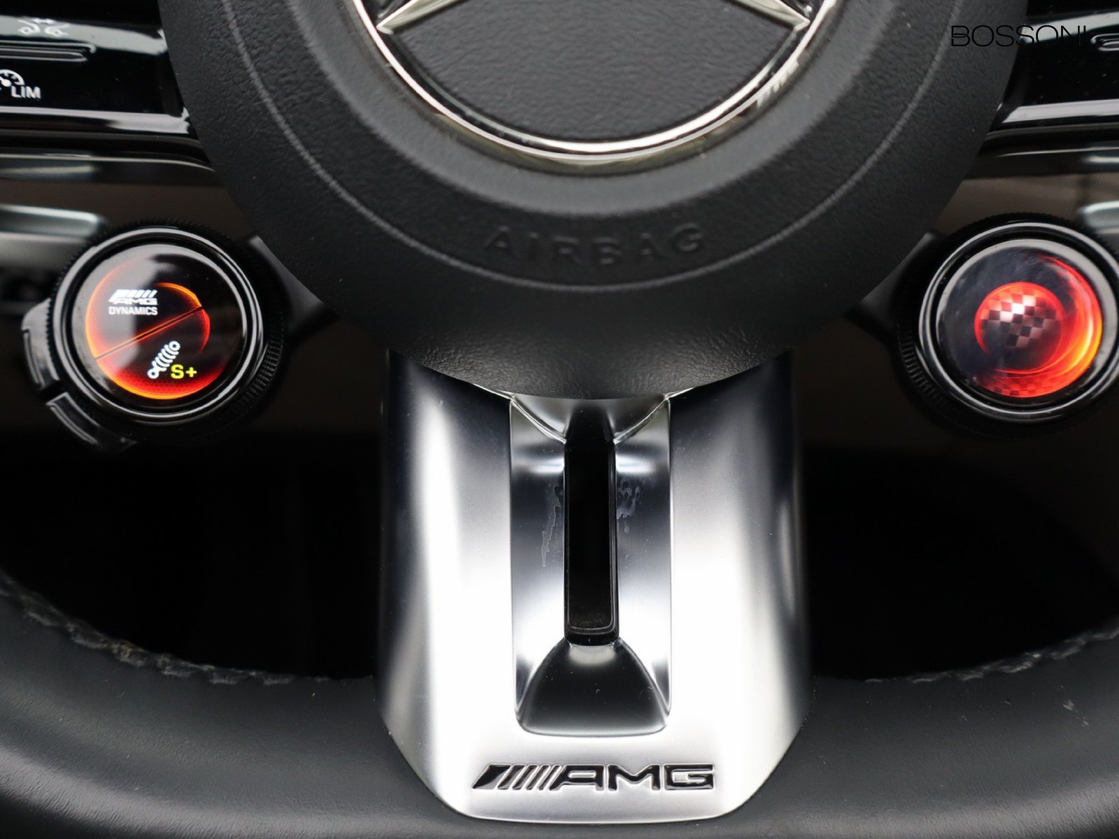 15 - AMG SL amg roadster 63 v8 premium plus 4matic+ speedshift mct amg