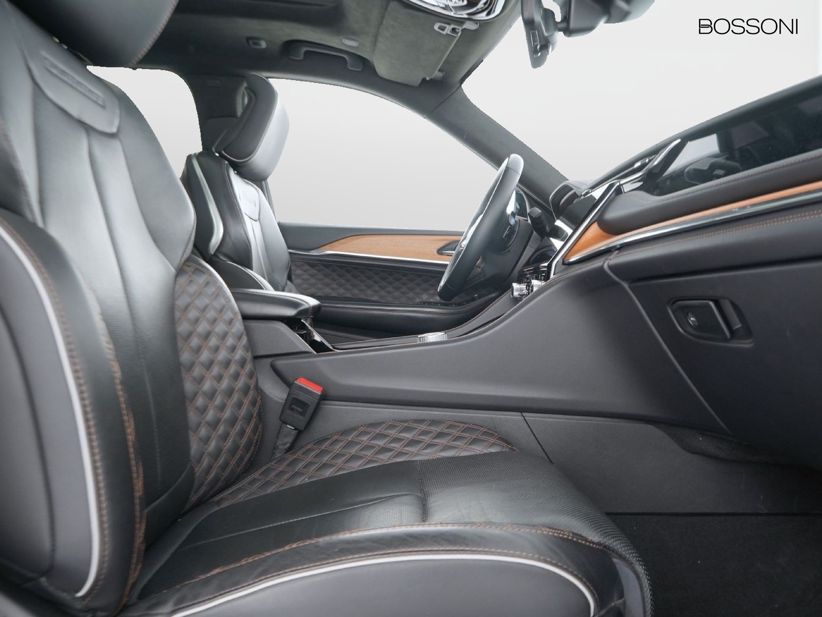 8 - Jeep Grand Cherokee 2.0 atx phev summit reserve 4xe auto