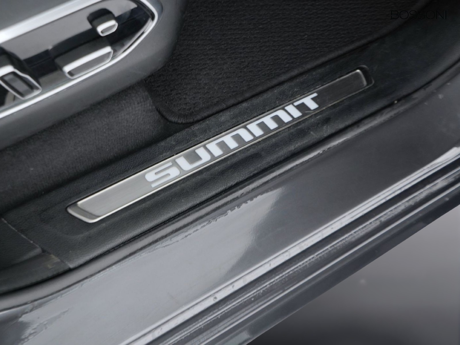 23 - Jeep Grand Cherokee 2.0 atx phev summit reserve 4xe auto