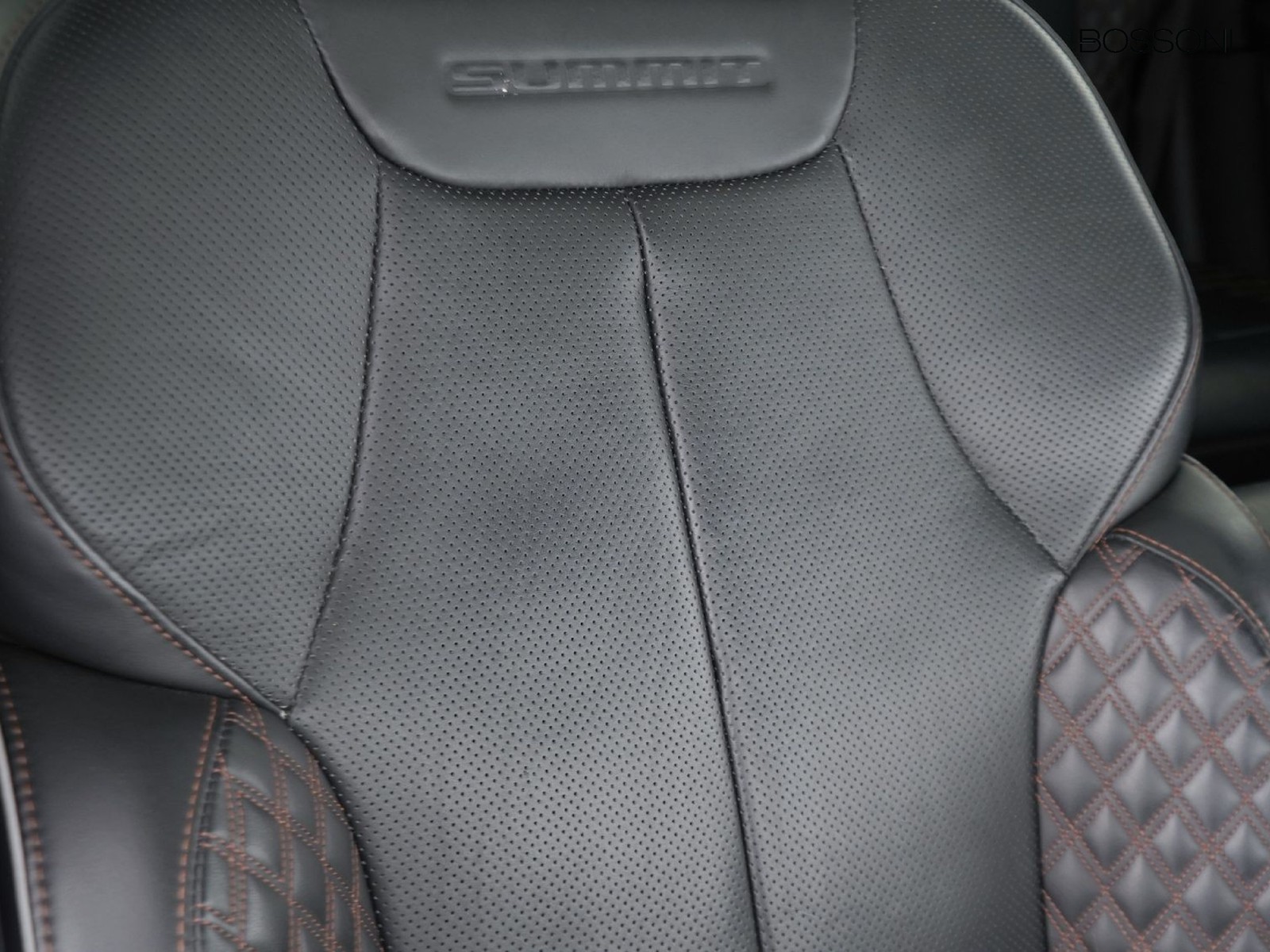 24 - Jeep Grand Cherokee 2.0 atx phev summit reserve 4xe auto