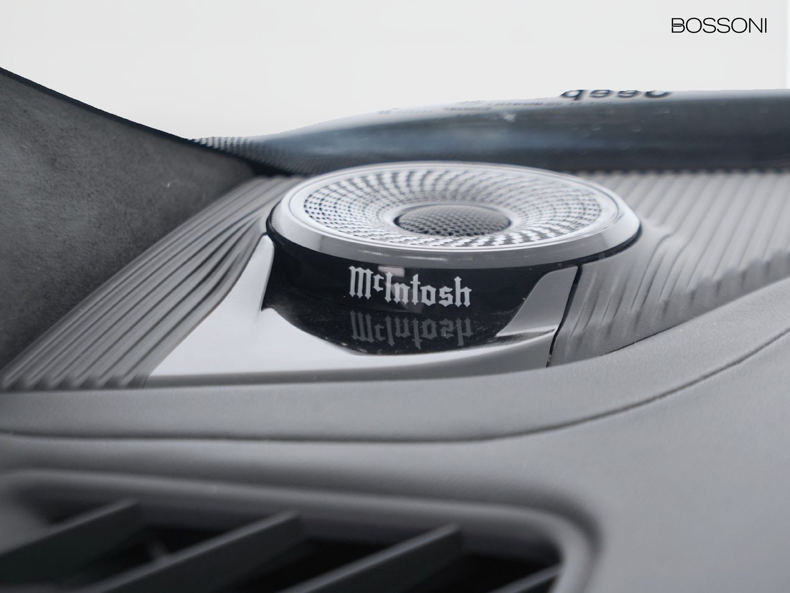 32 - Jeep Grand Cherokee 2.0 atx phev summit reserve 4xe auto