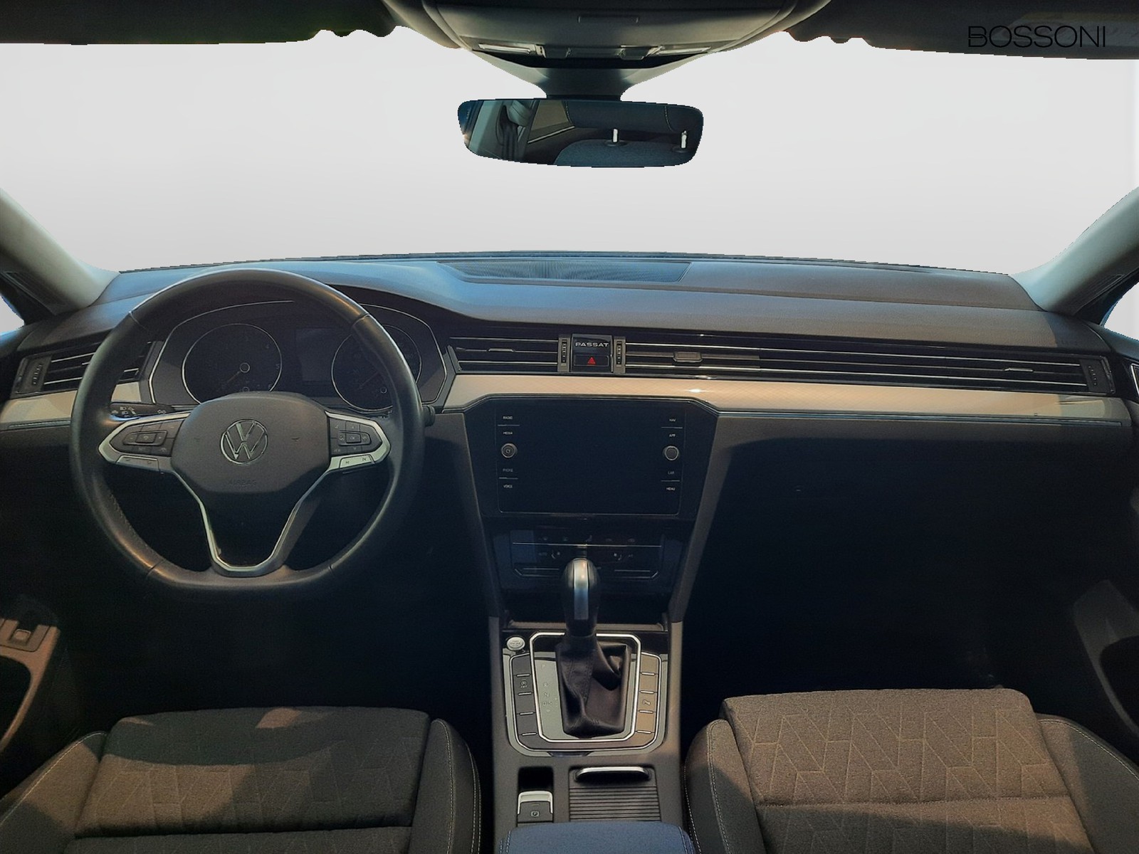 6 - Volkswagen Passat variant 2.0 tdi scr evo 150cv business dsg