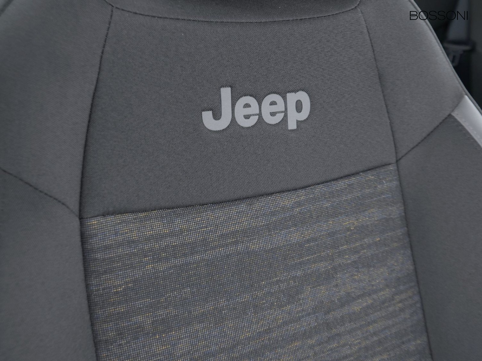 20 - Jeep Avenger 1.2 turbo 100cv longitude fwd