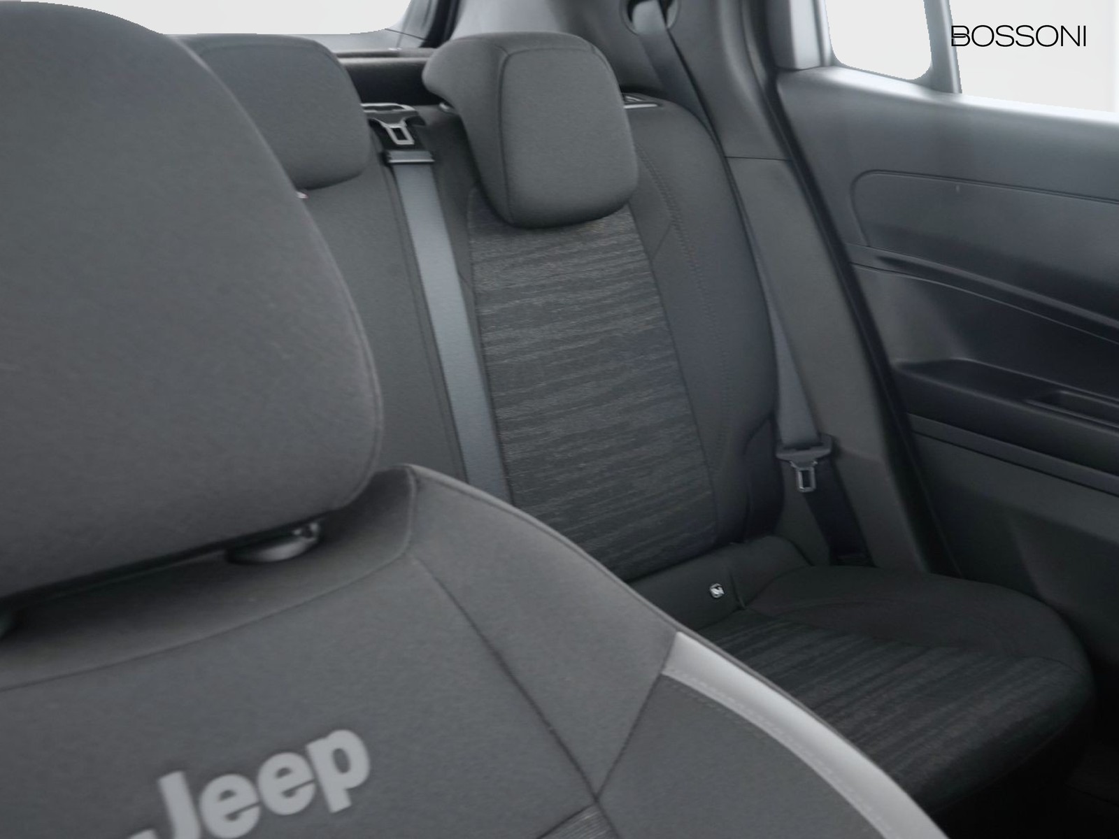 21 - Jeep Avenger 1.2 turbo 100cv longitude fwd