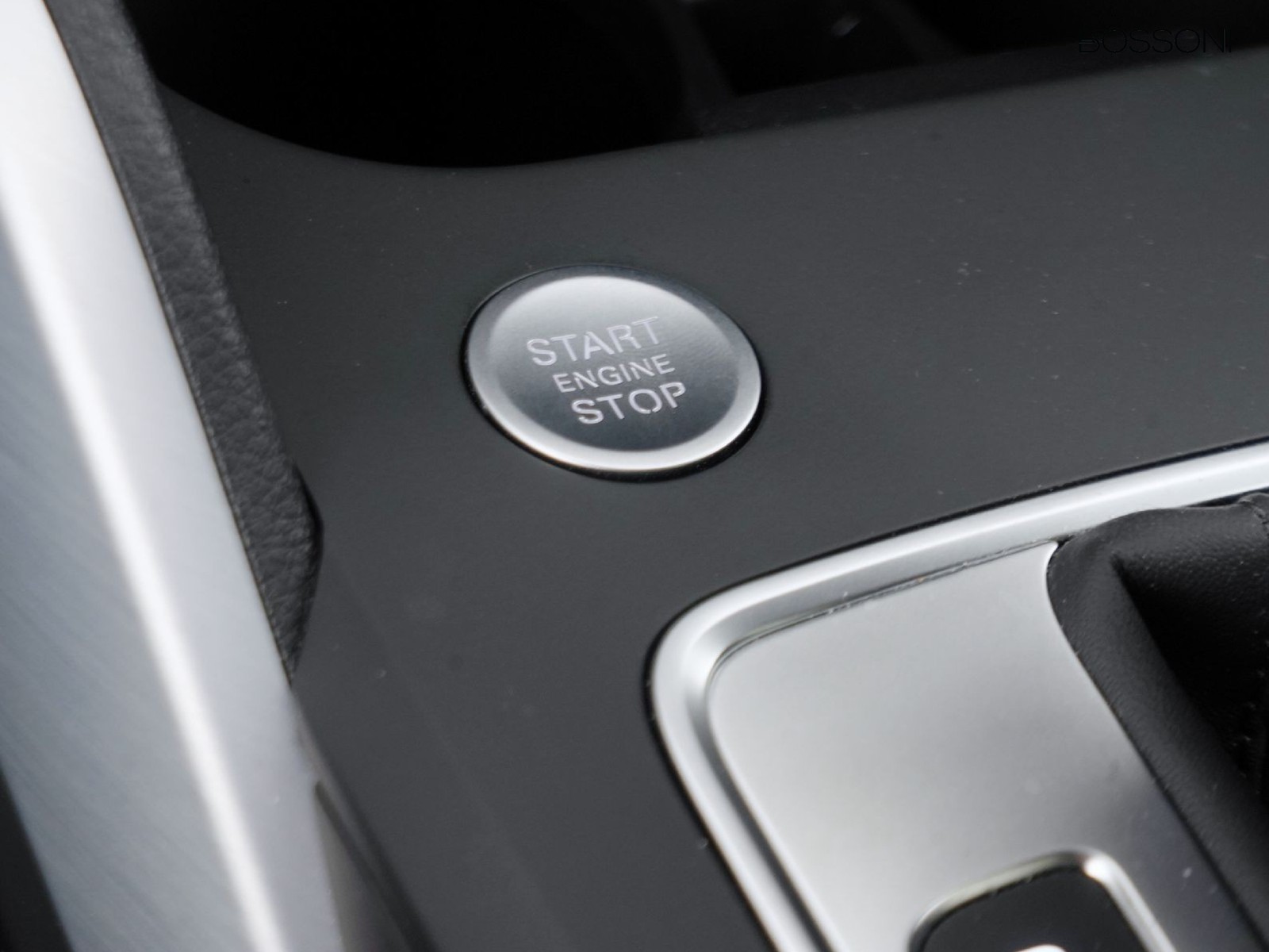 23 - Audi Q2 35 2.0 tdi business advanced s tronic