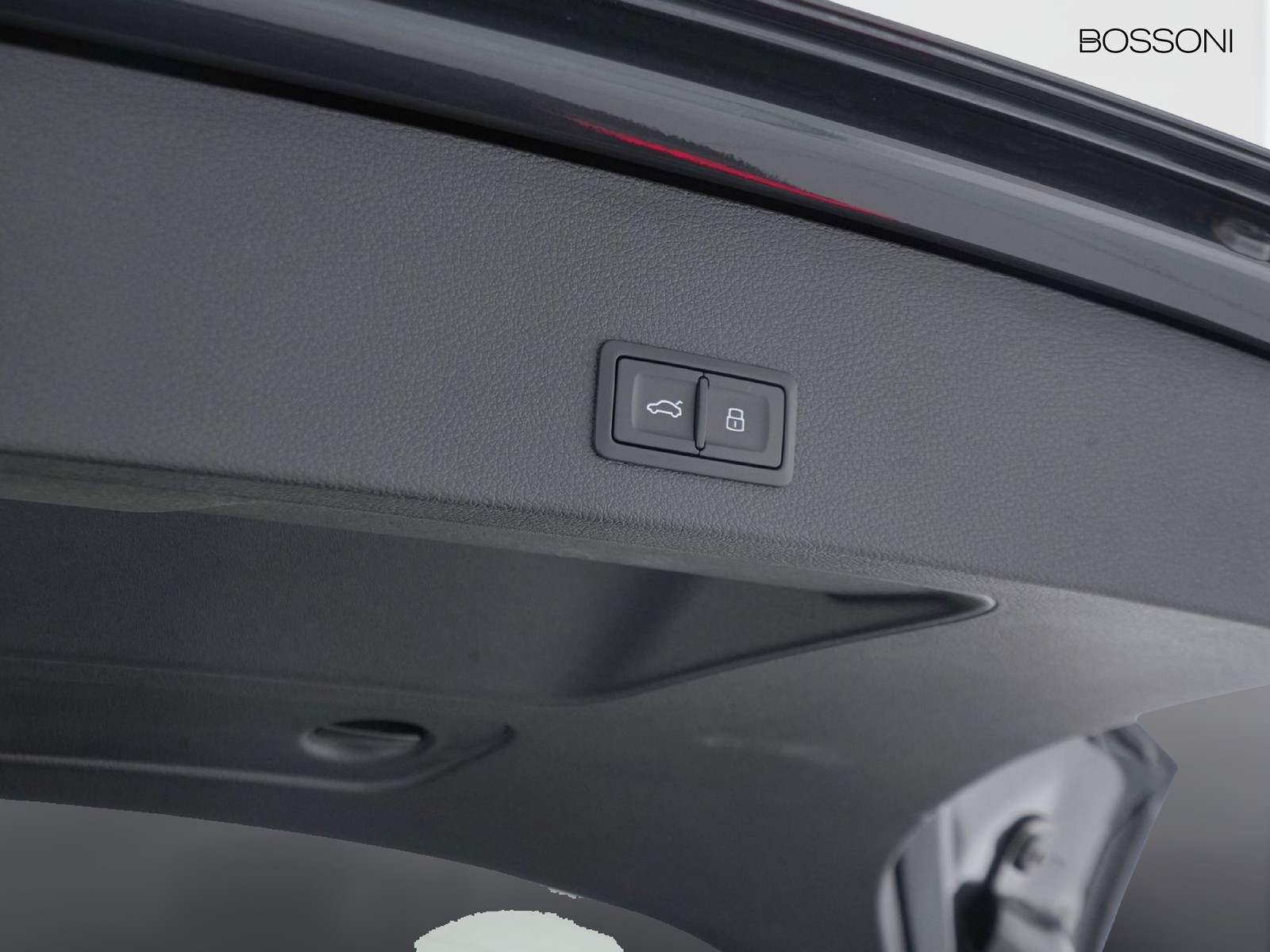 36 - Audi Q2 35 2.0 tdi business advanced s tronic