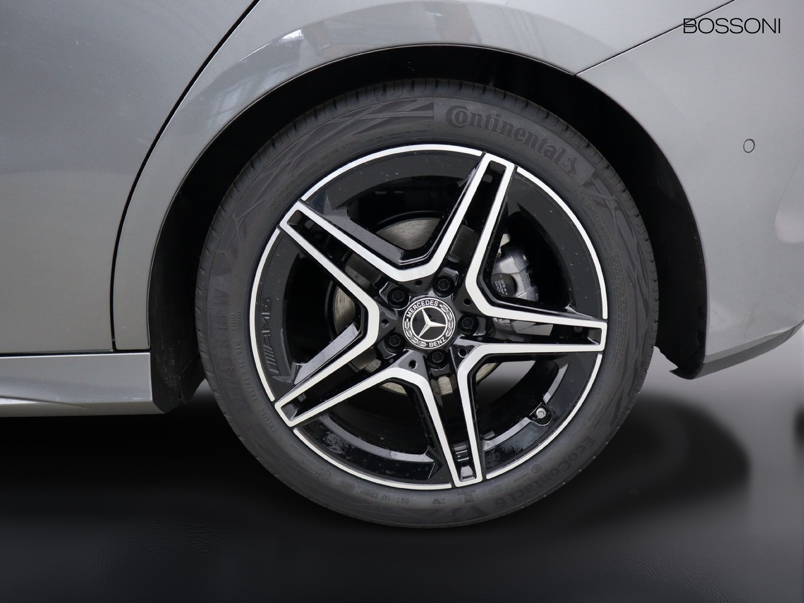 4 - Mercedes Classe B 180 d amg line advanced plus 8g-dct
