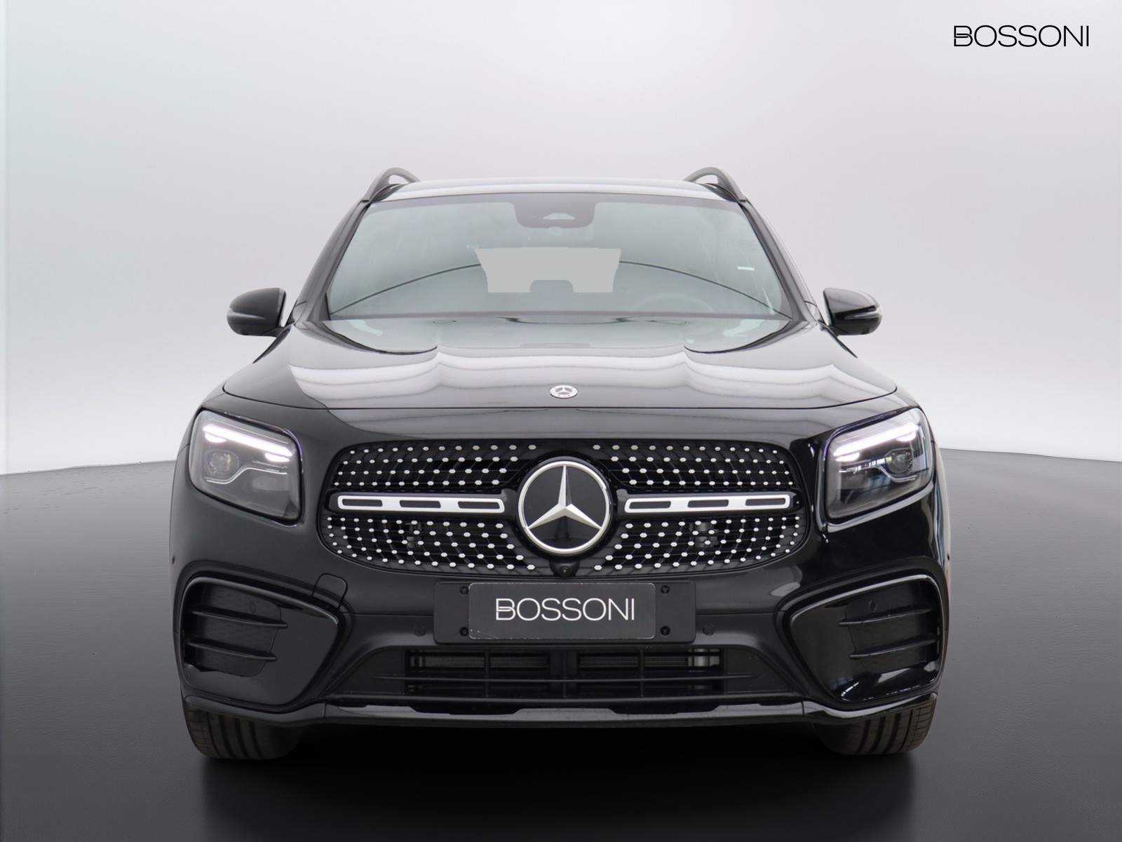 2 - Mercedes GLB 200 d amg line premium 8g-dct
