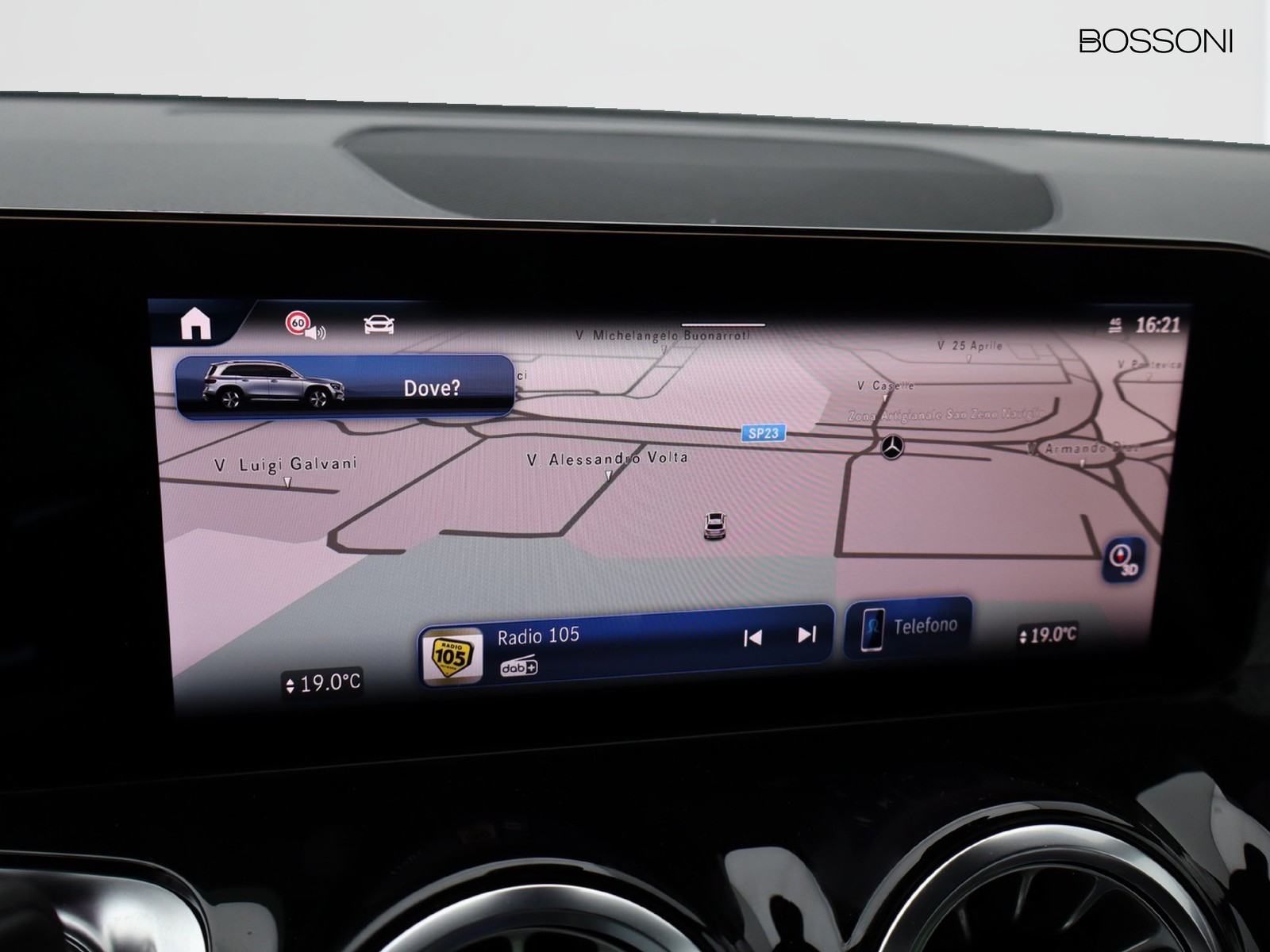 10 - Mercedes GLB 200 d amg line premium 8g-dct