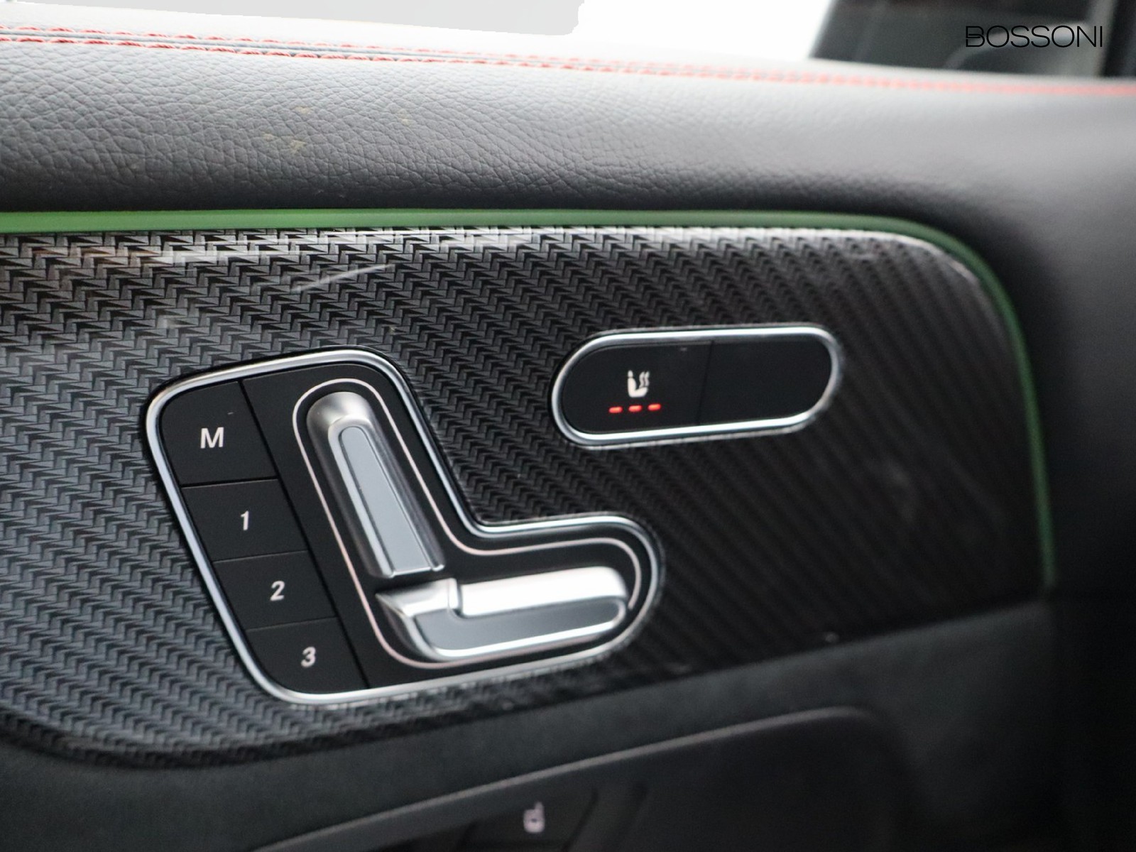 16 - Mercedes GLB 200 d amg line premium 8g-dct