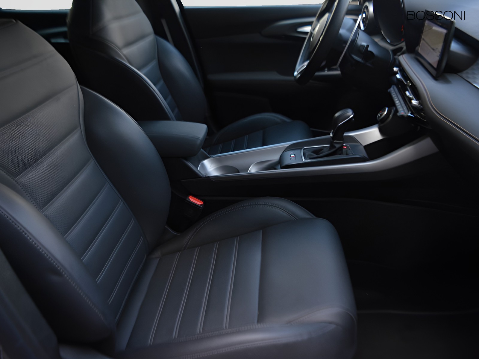 5 - Alfa Romeo Tonale 1.6 130cv veloce tct6