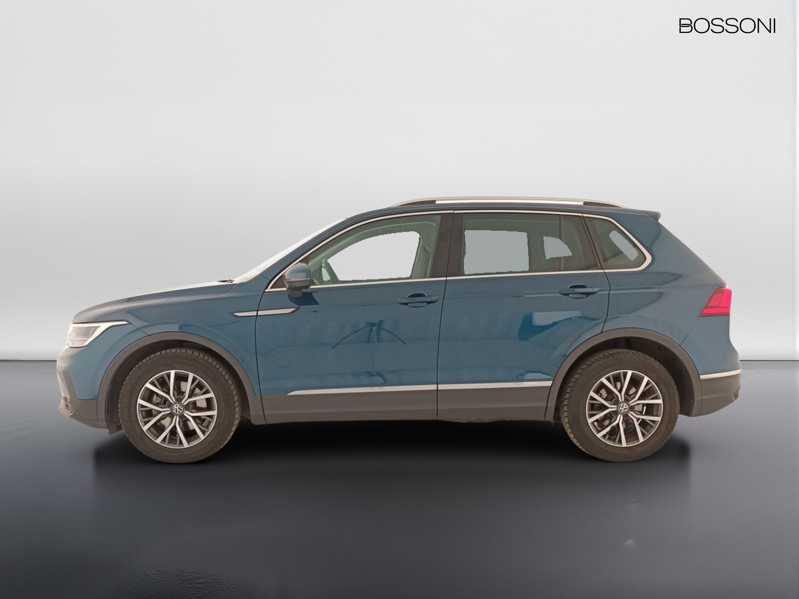 3 - Volkswagen Tiguan 2.0 tdi scr 150cv life dsg