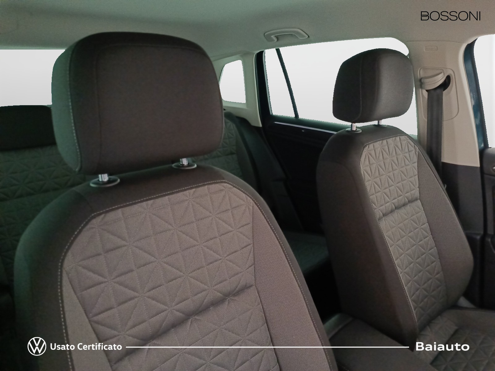 22 - Volkswagen Tiguan 2.0 tdi scr 150cv life dsg