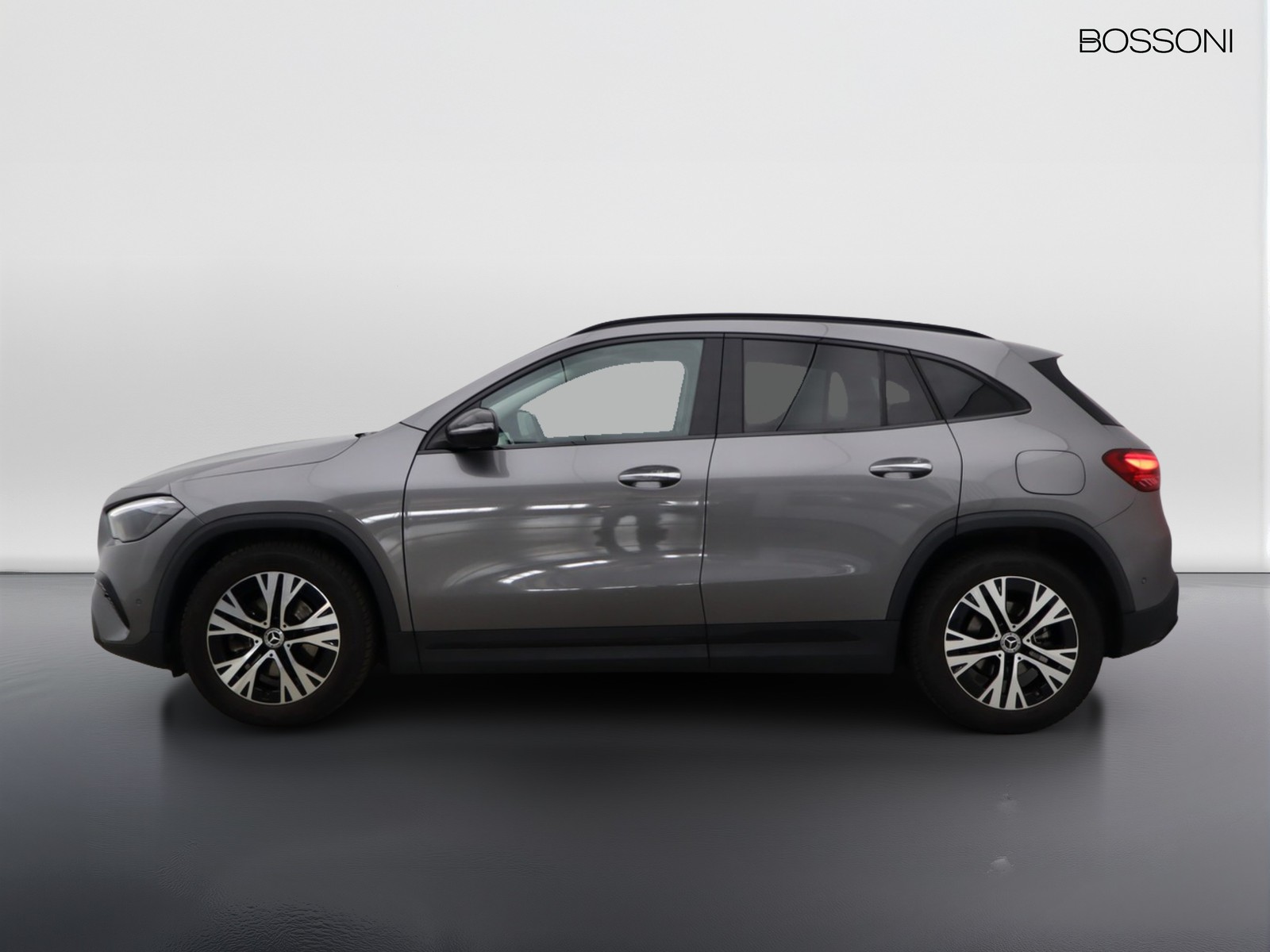 3 - Mercedes GLA 200 d progressive advanced plus 8g-dct