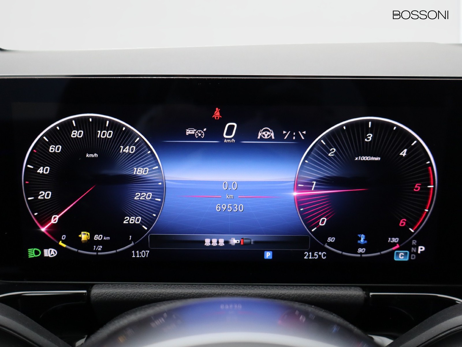 9 - Mercedes GLA 200 d progressive advanced plus 8g-dct