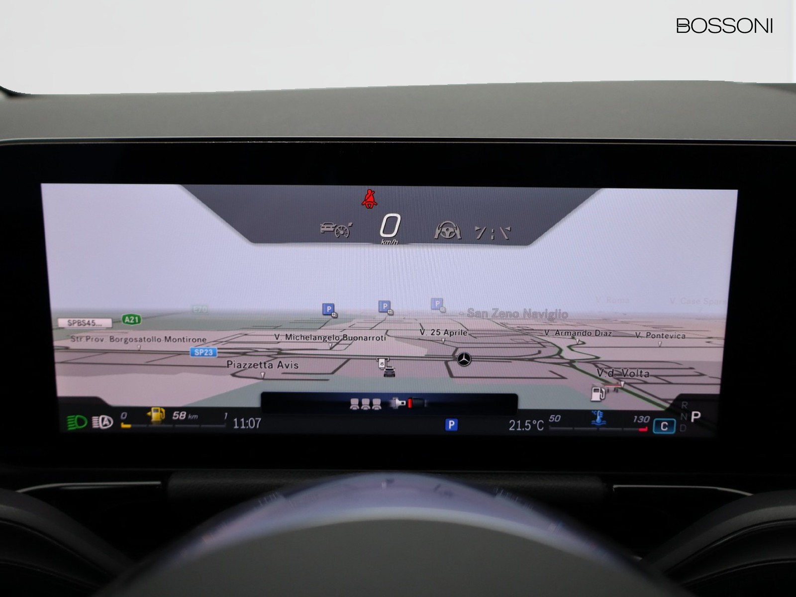 16 - Mercedes GLA 200 d progressive advanced plus 8g-dct