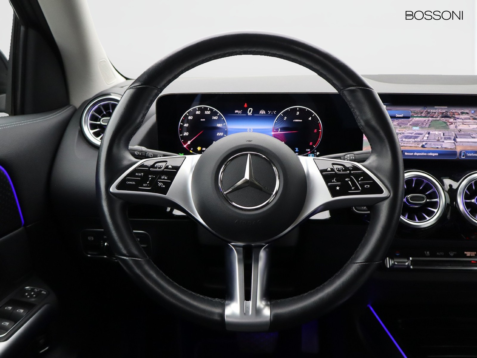 17 - Mercedes GLA 200 d progressive advanced plus 8g-dct