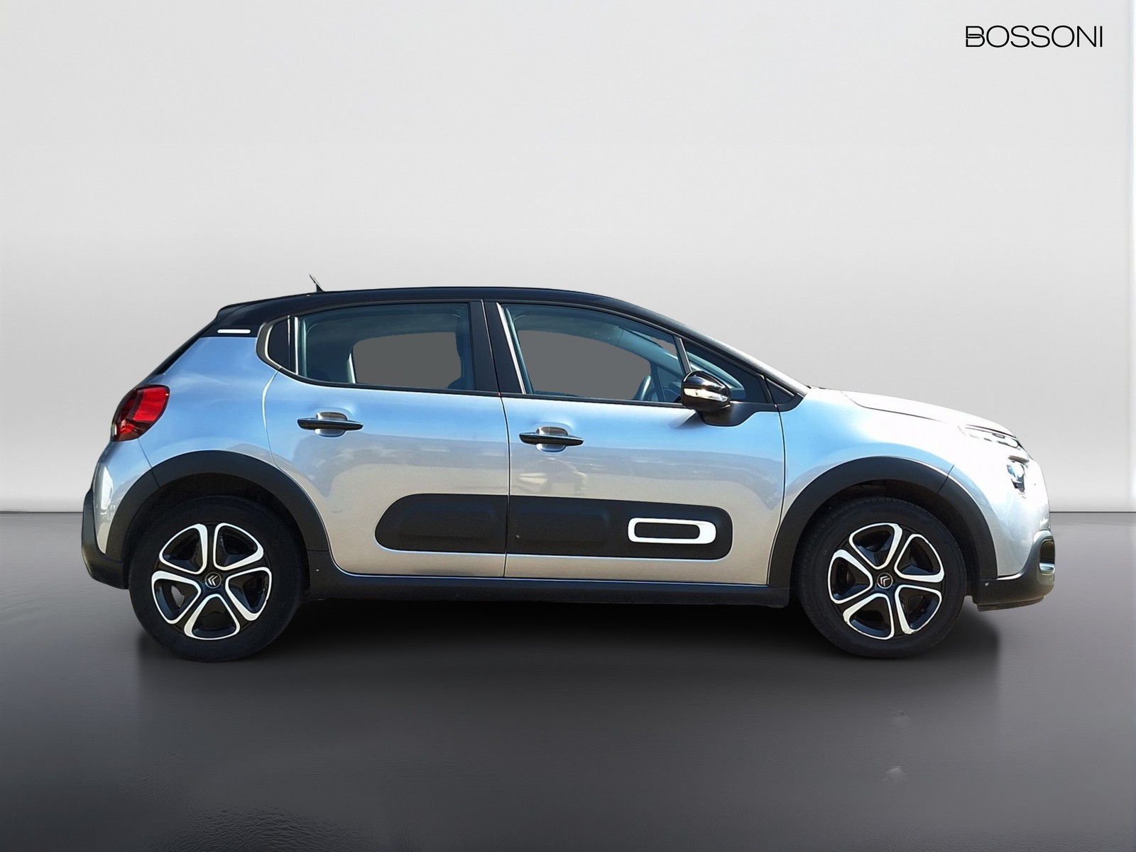 4 - Citroen C3 1.2 puretech 110cv shine pack eat s&s my20