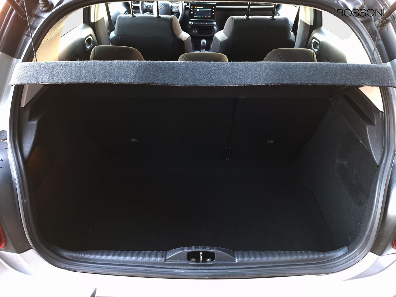 6 - Citroen C3 1.2 puretech 110cv shine pack eat s&s my20