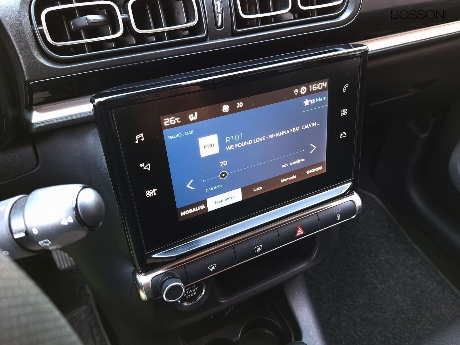 17 - Citroen C3 1.2 puretech 110cv shine pack eat s&s my20