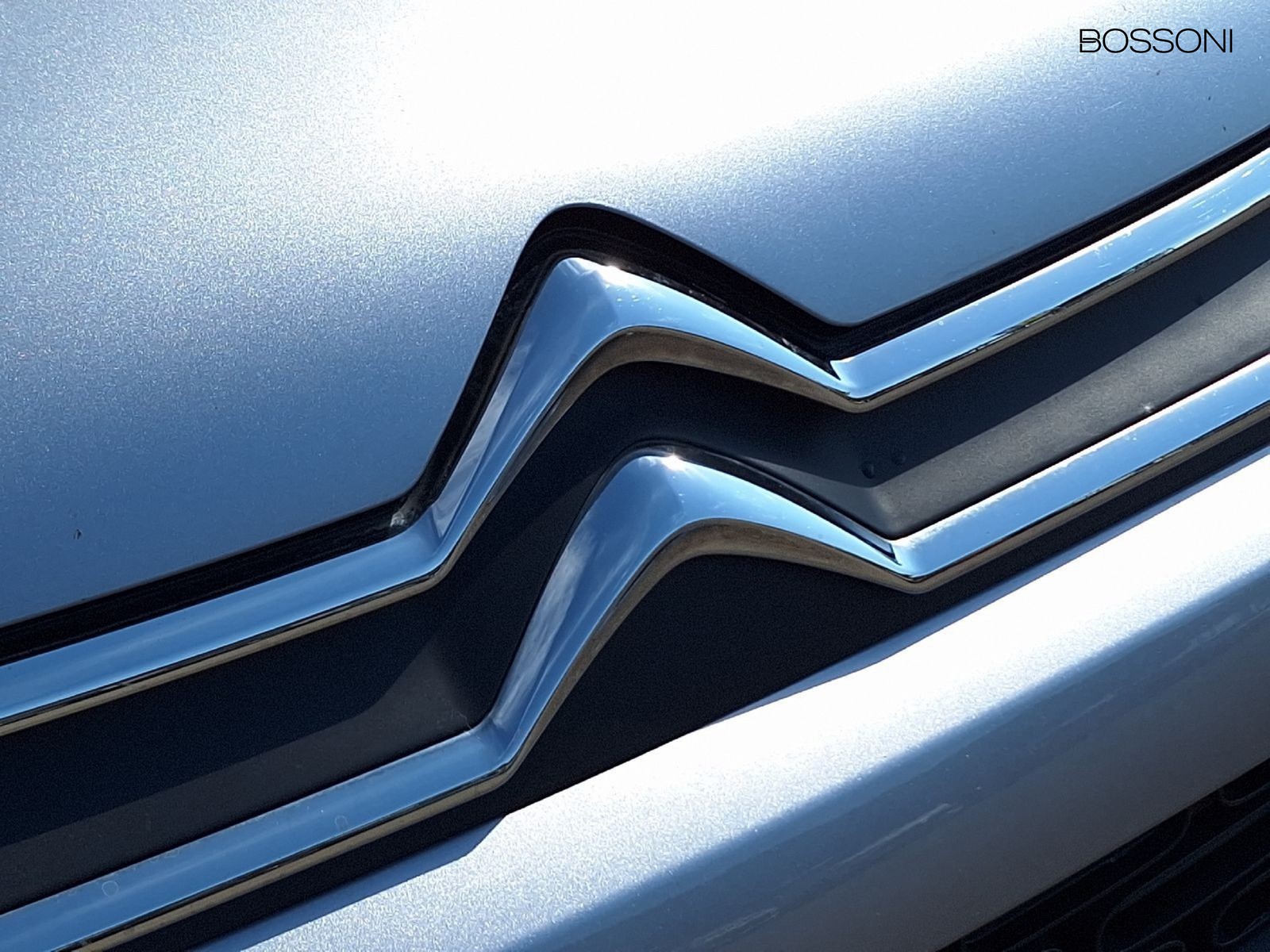 24 - Citroen C3 1.2 puretech 110cv shine pack eat s&s my20