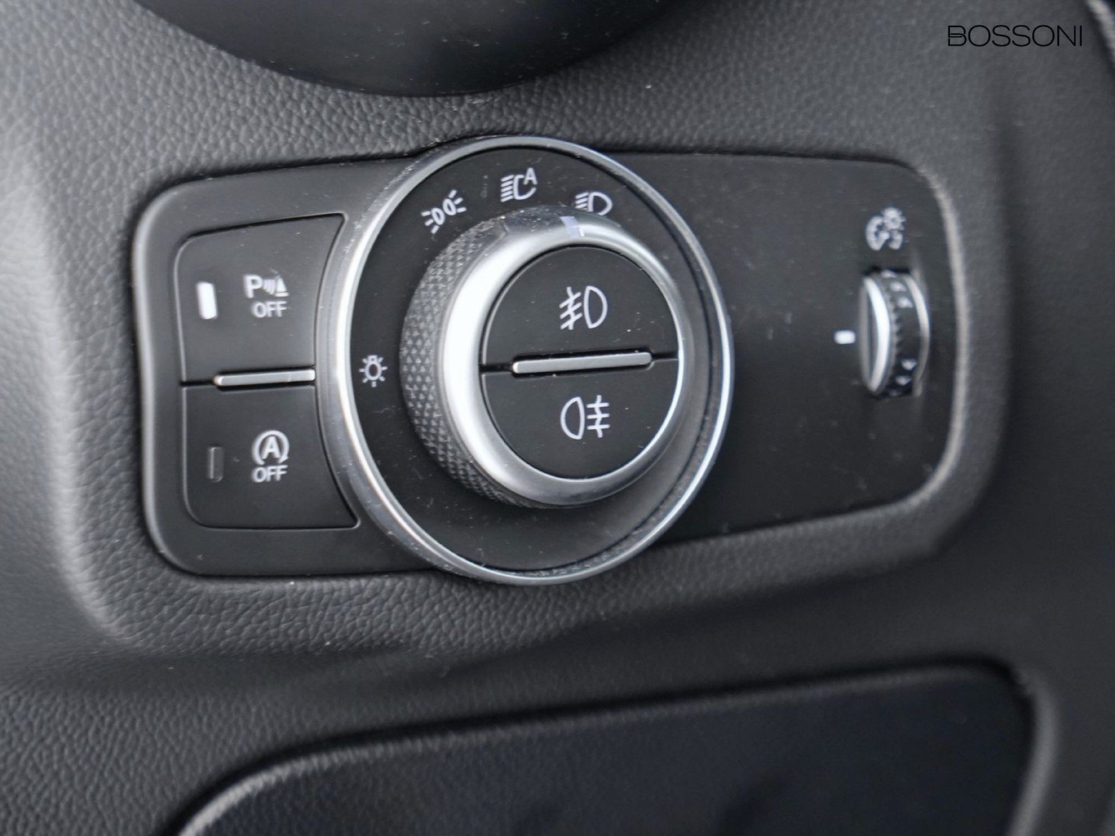 16 - Alfa Romeo Stelvio 2.2 turbo 160cv super business rwd at8