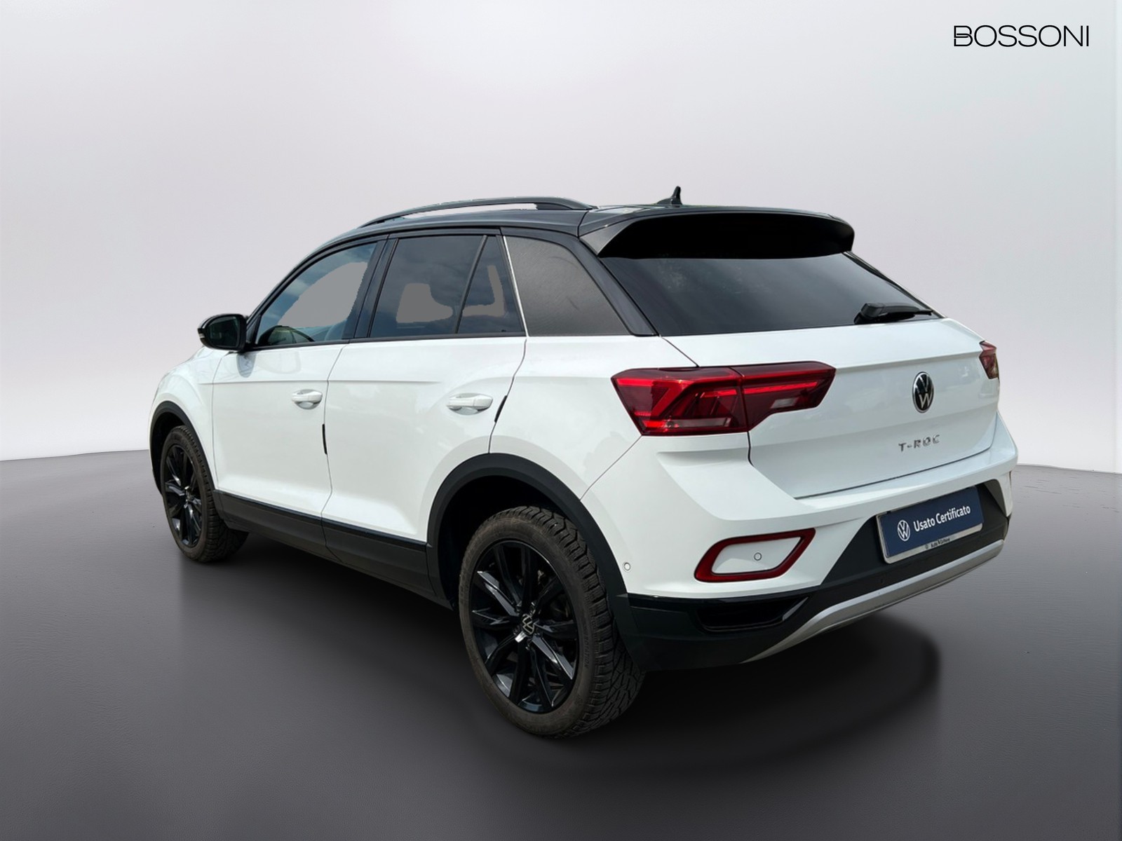 4 - Volkswagen T-Roc 1.0 tsi 110cv style