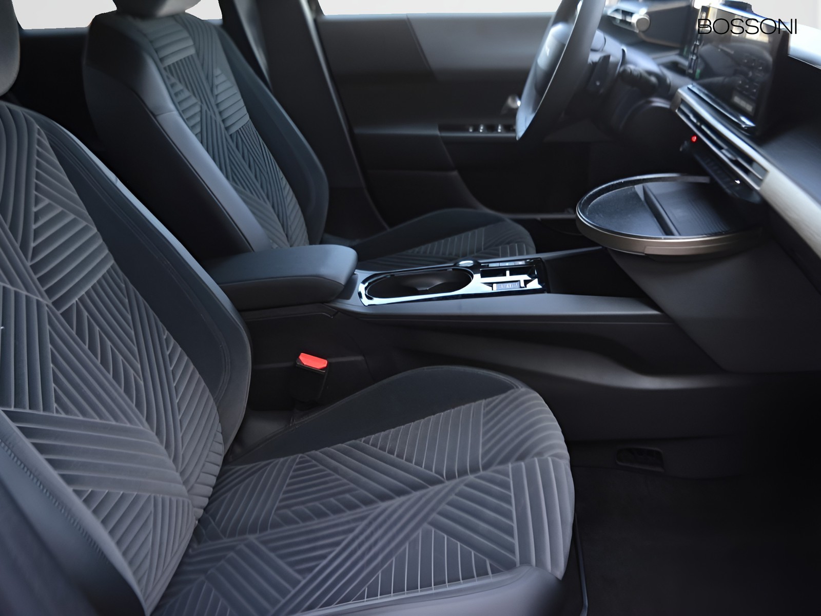 5 - Lancia Ypsilon 1.2 mhev 110cv lx e-dct