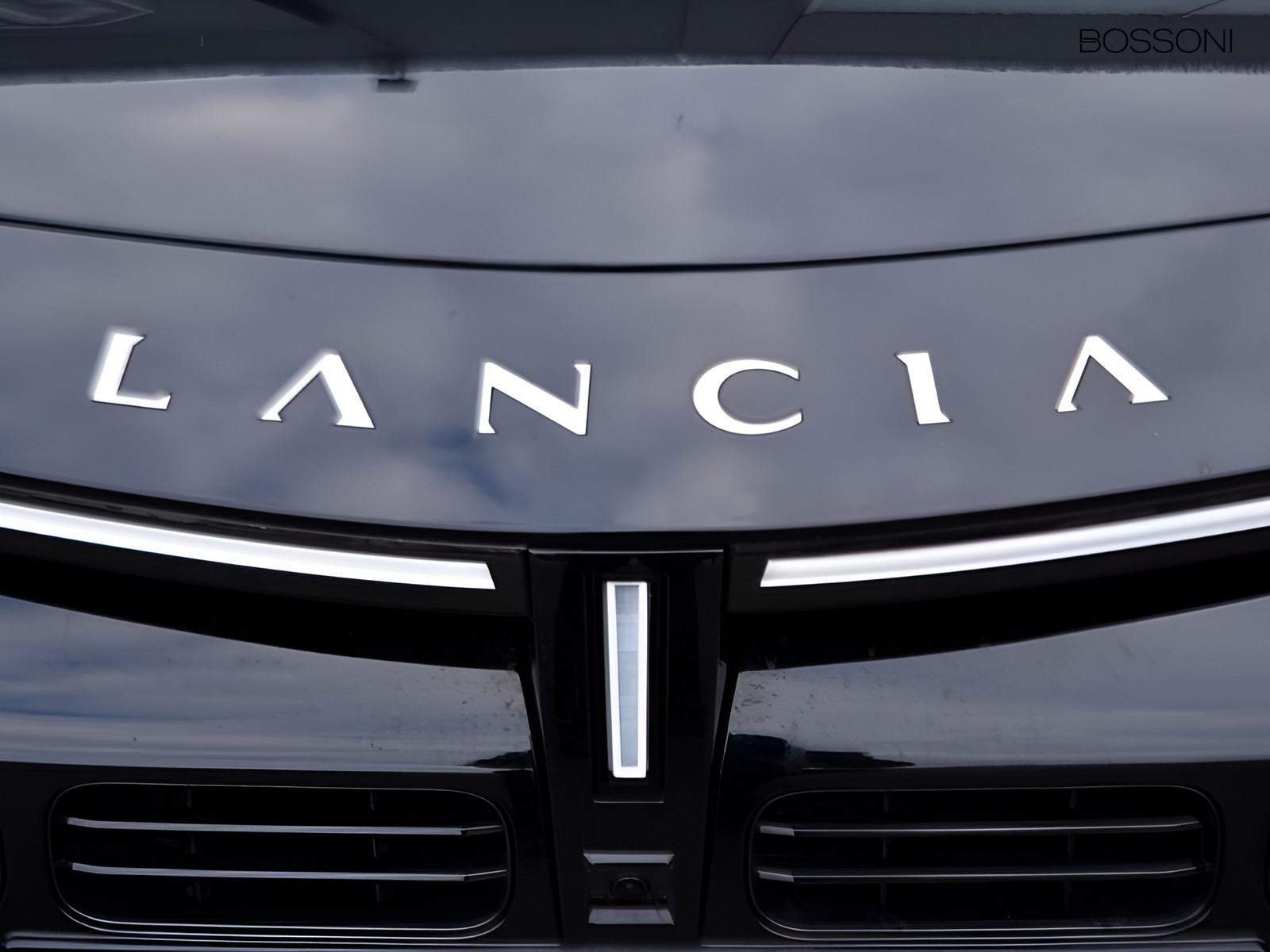 21 - Lancia Ypsilon 1.2 mhev 110cv lx e-dct