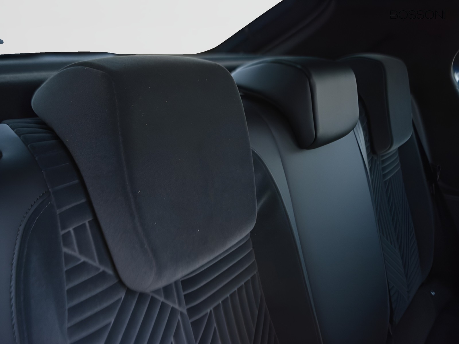 6 - Lancia Ypsilon 1.2 mhev 110cv lx e-dct