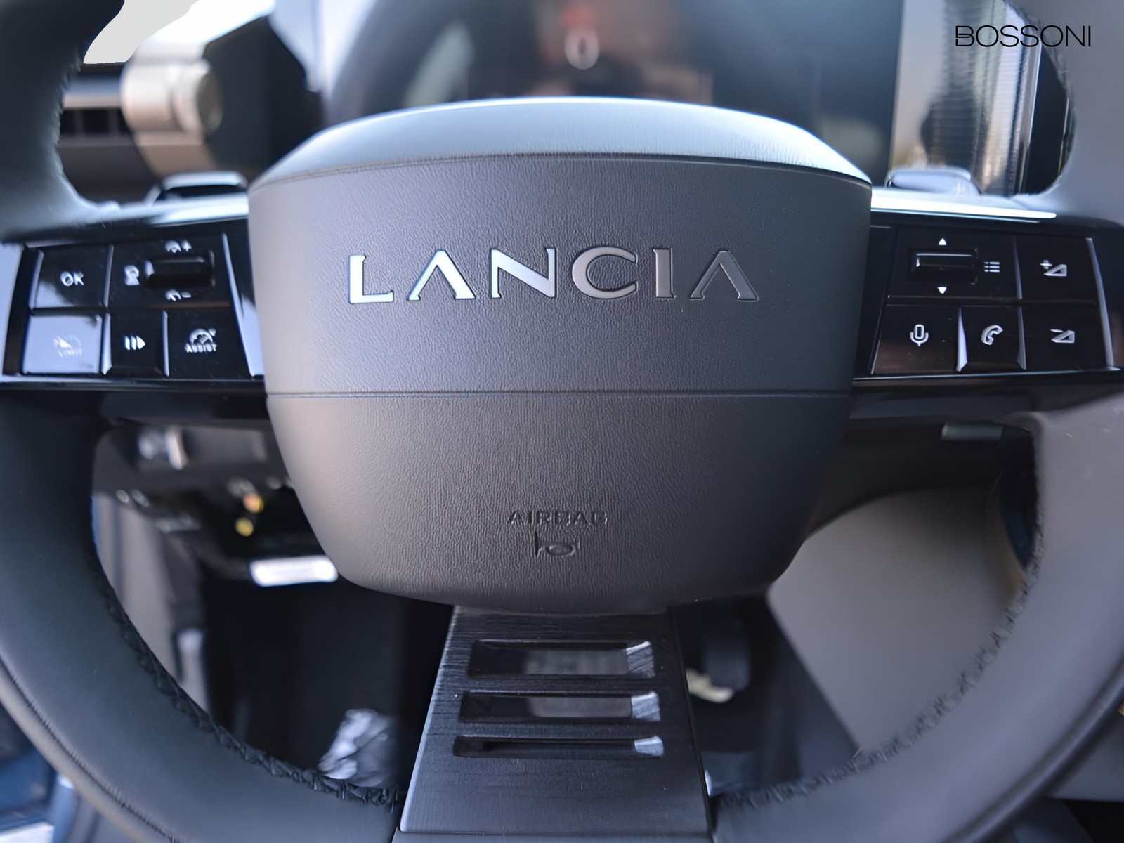 17 - Lancia Ypsilon 1.2 mhev 110cv lx e-dct