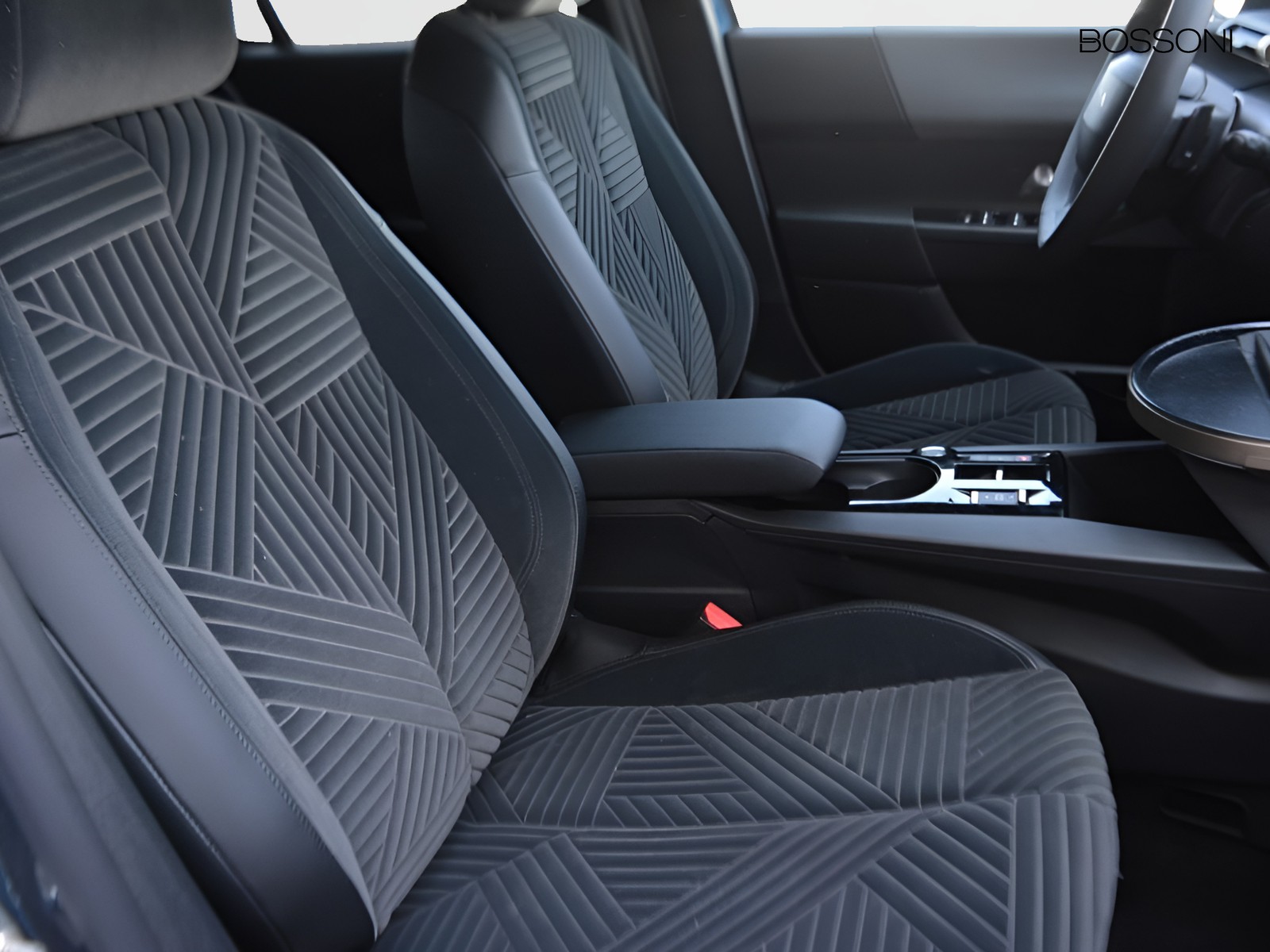 5 - Lancia Ypsilon 1.2 mhev 110cv lx e-dct