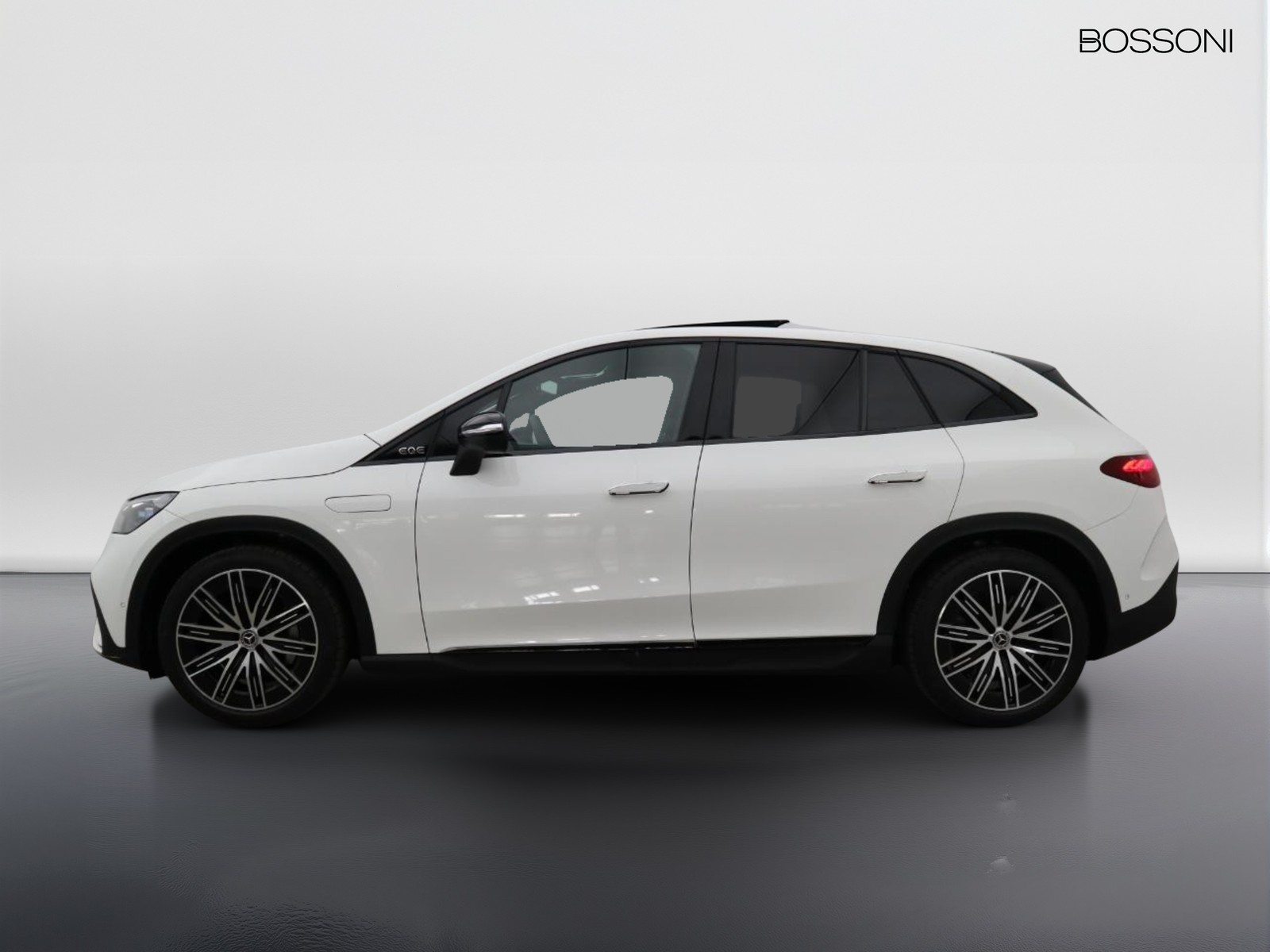 3 - Mercedes EQE suv 350 amg line premium 4matic