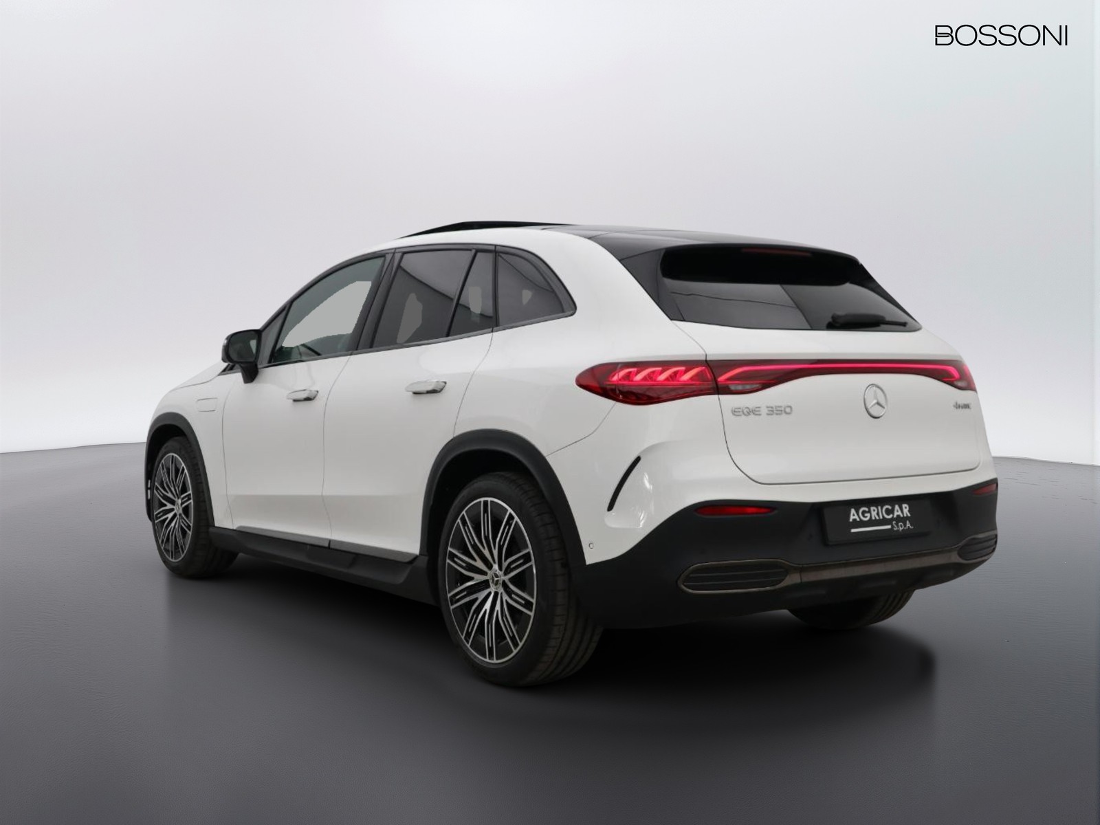 5 - Mercedes EQE suv 350 amg line premium 4matic