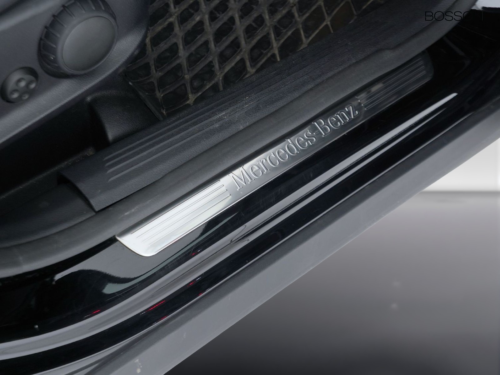 20 - Mercedes GLA 180 progressive advanced plus 7g-dct