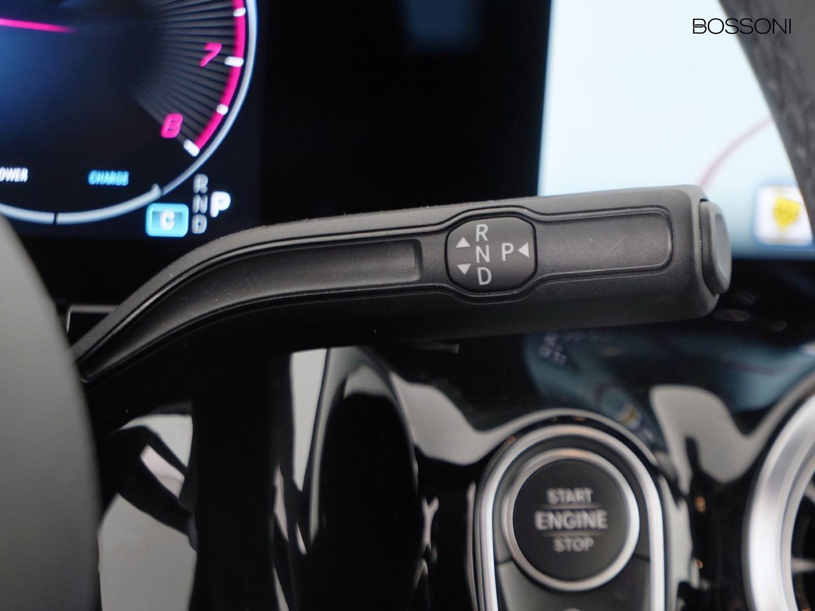 23 - Mercedes GLA 180 progressive advanced plus 7g-dct