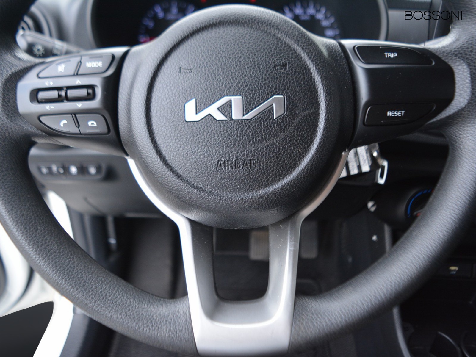 16 - Kia Picanto 1.0 dpi urban