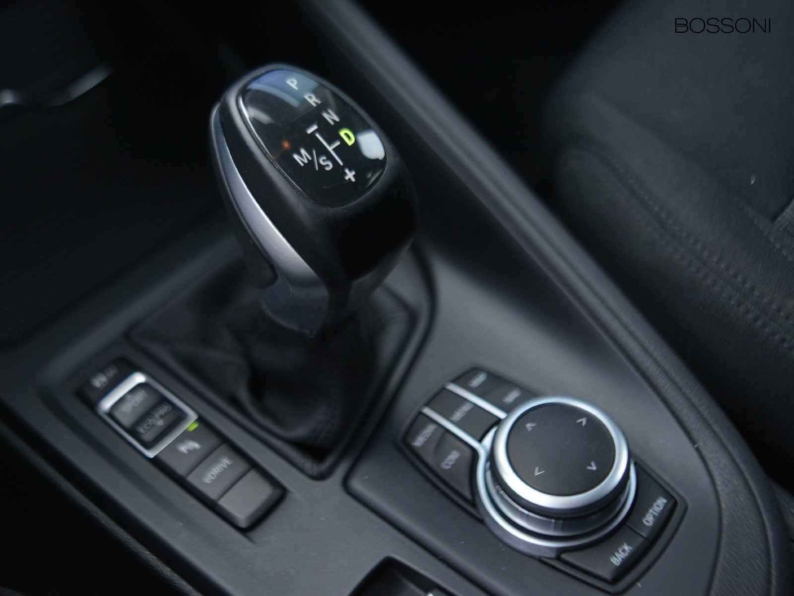 12 - BMW X1 25e xdrive business advantage steptronic