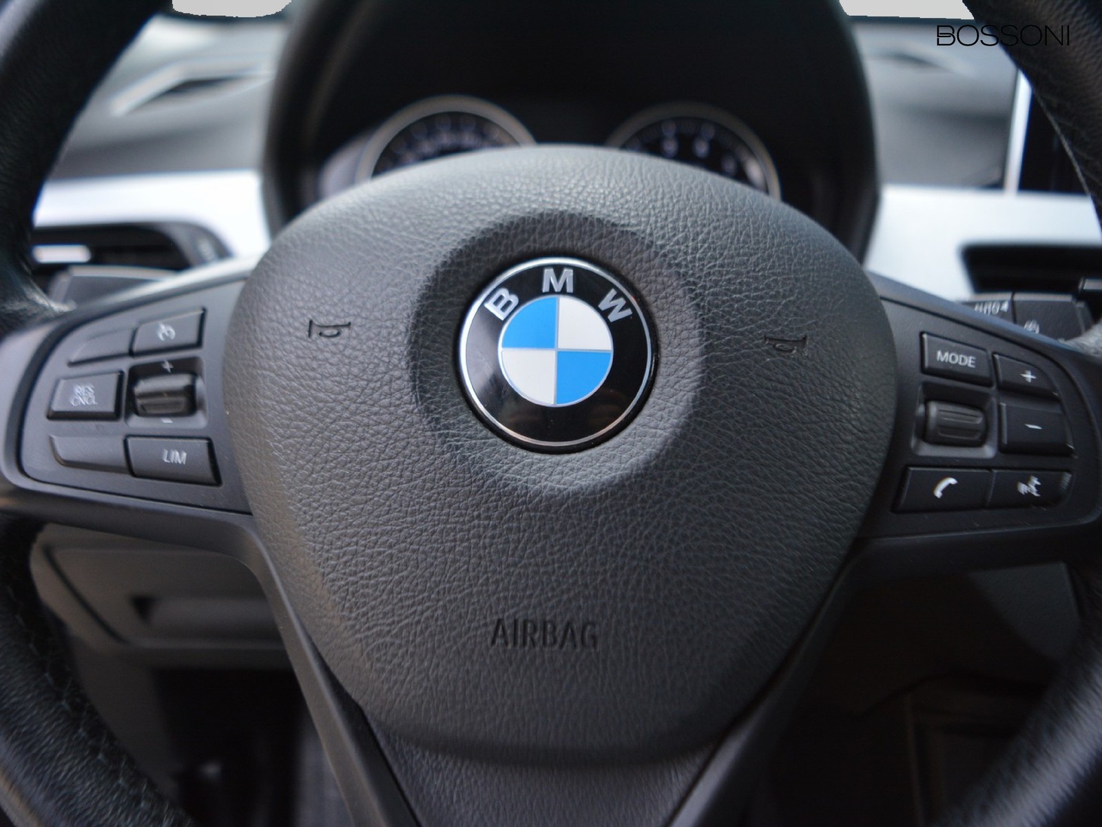 18 - BMW X1 25e xdrive business advantage steptronic