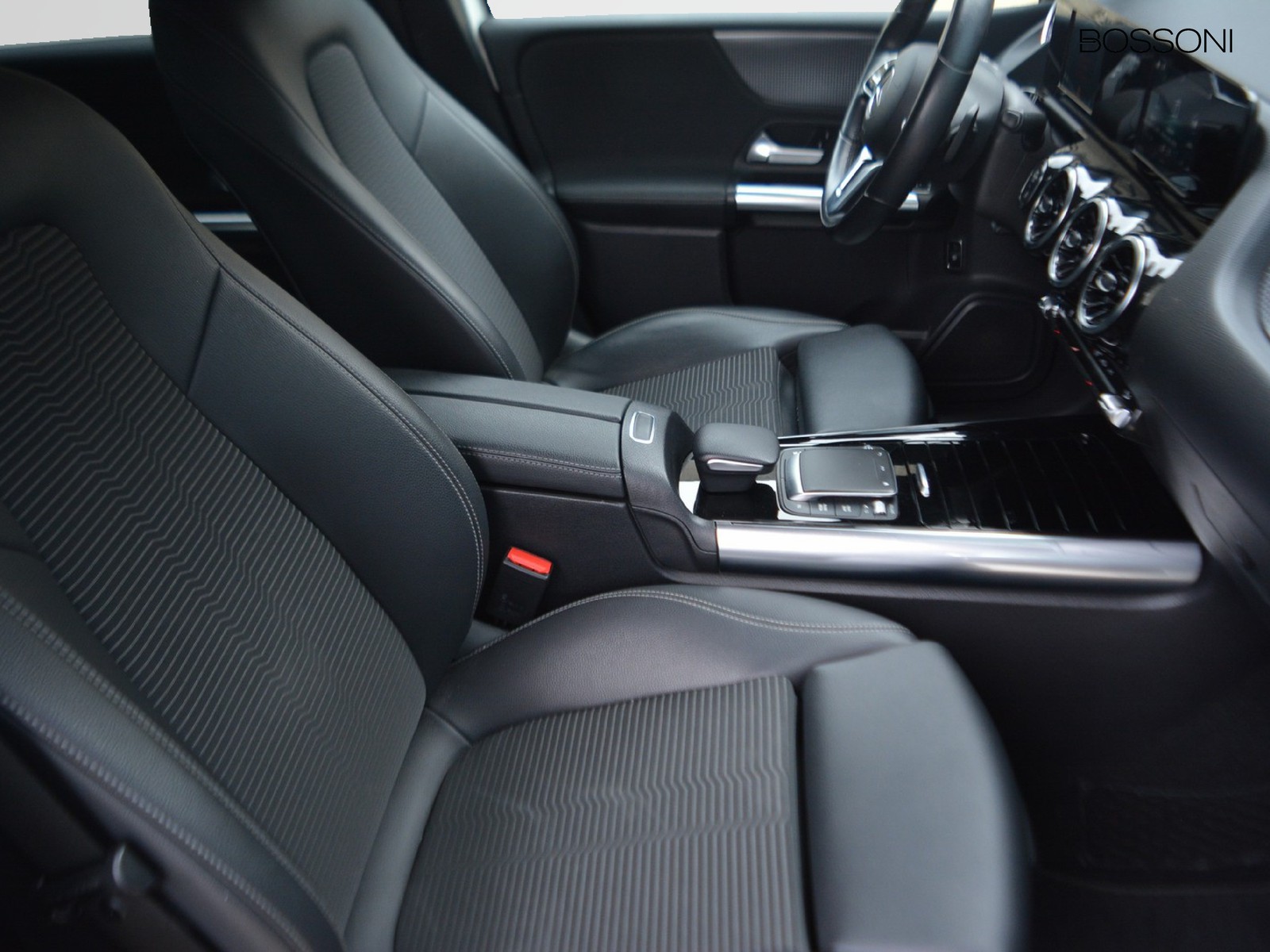 5 - Mercedes Classe B 180 d sport plus 7g-dct