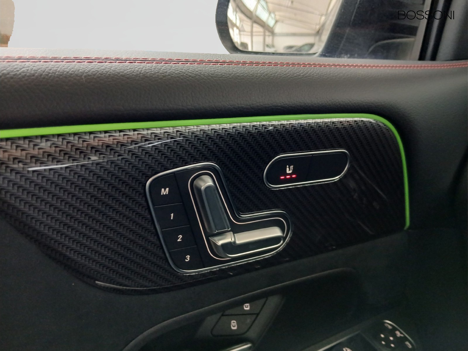 16 - Mercedes GLB 200 d amg line premium 8g-dct