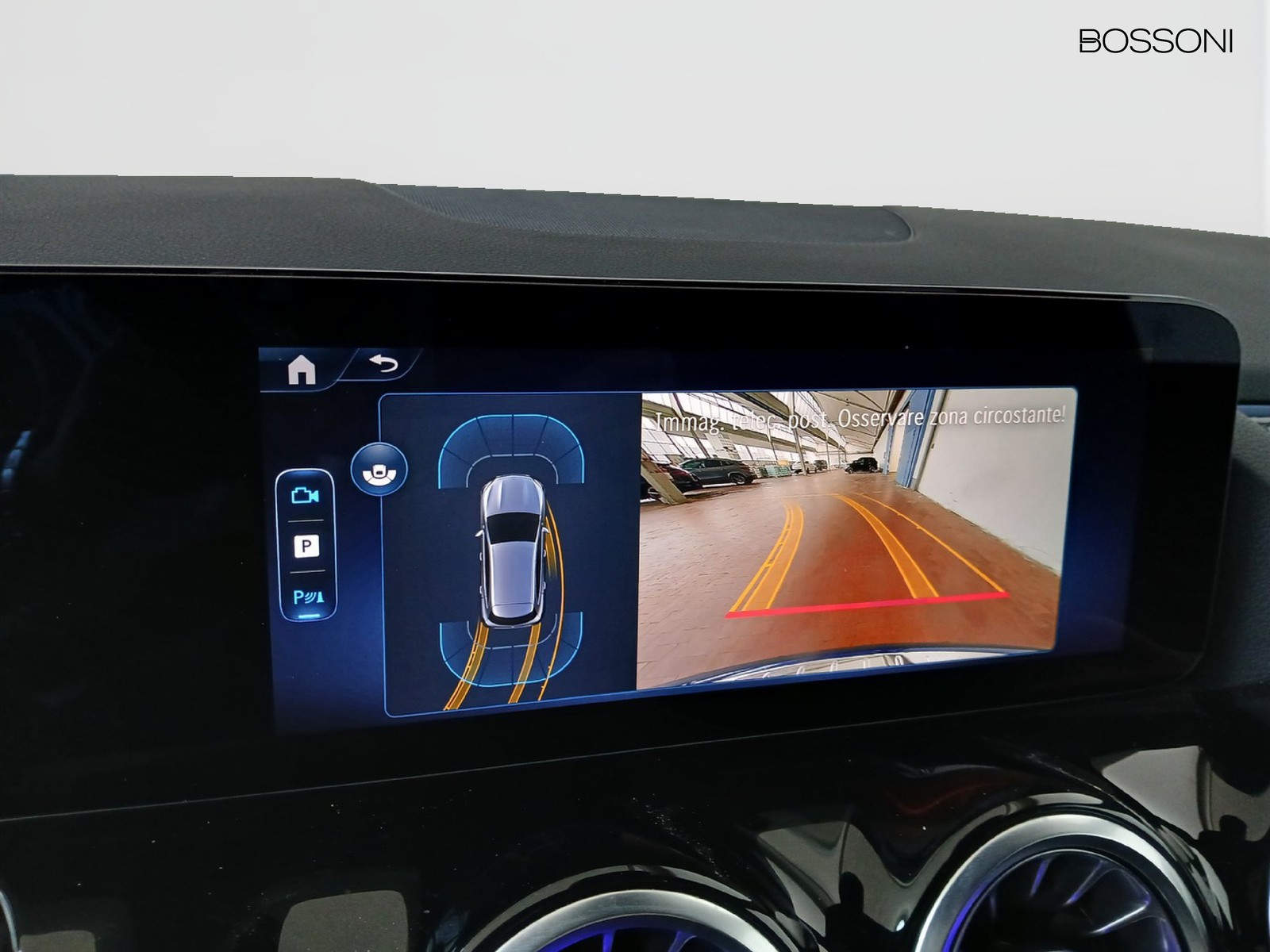 11 - Mercedes GLA 180 d amg line advanced plus 8g-dct